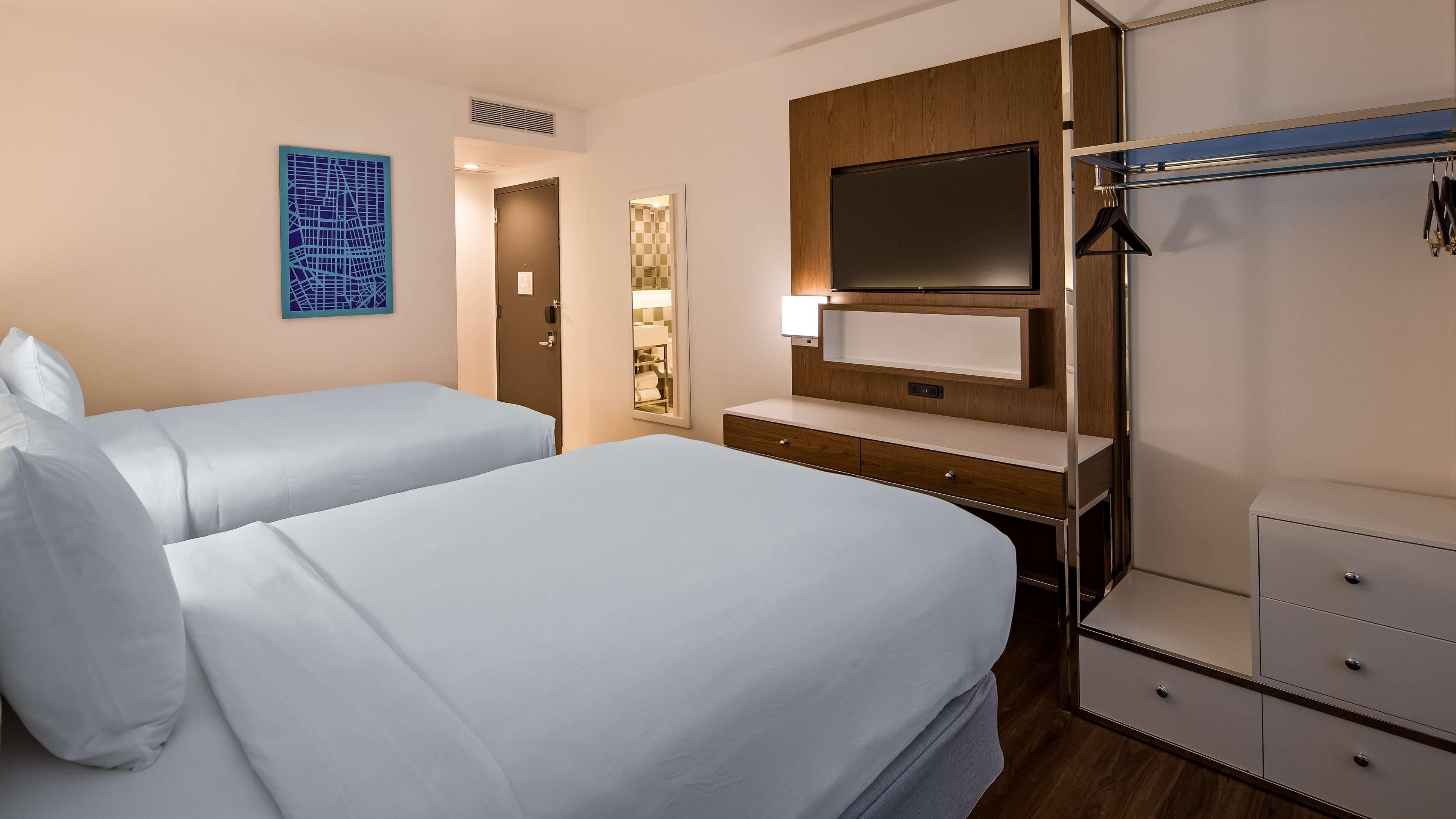 Room Two Double Beds