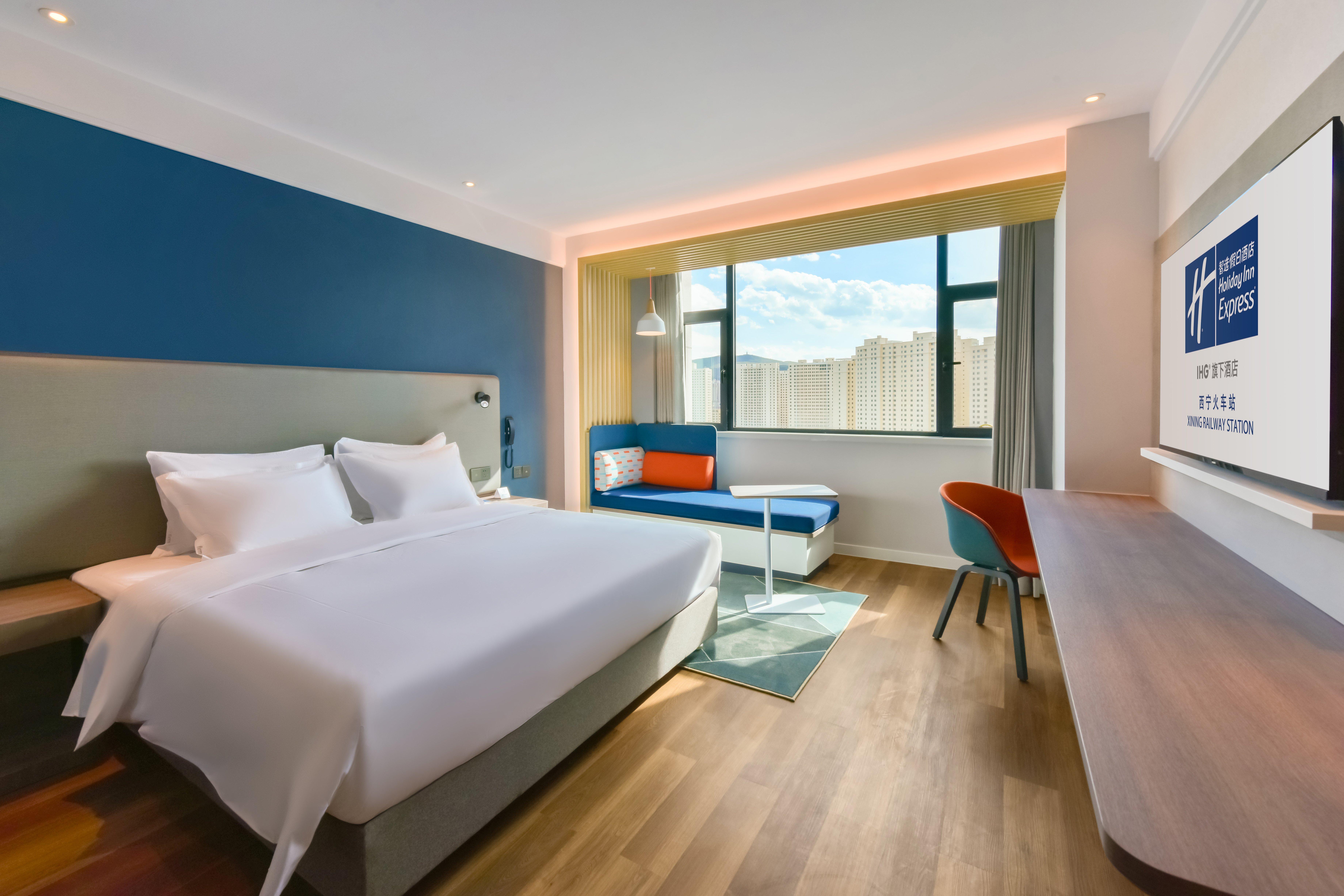 Double King Size Bed