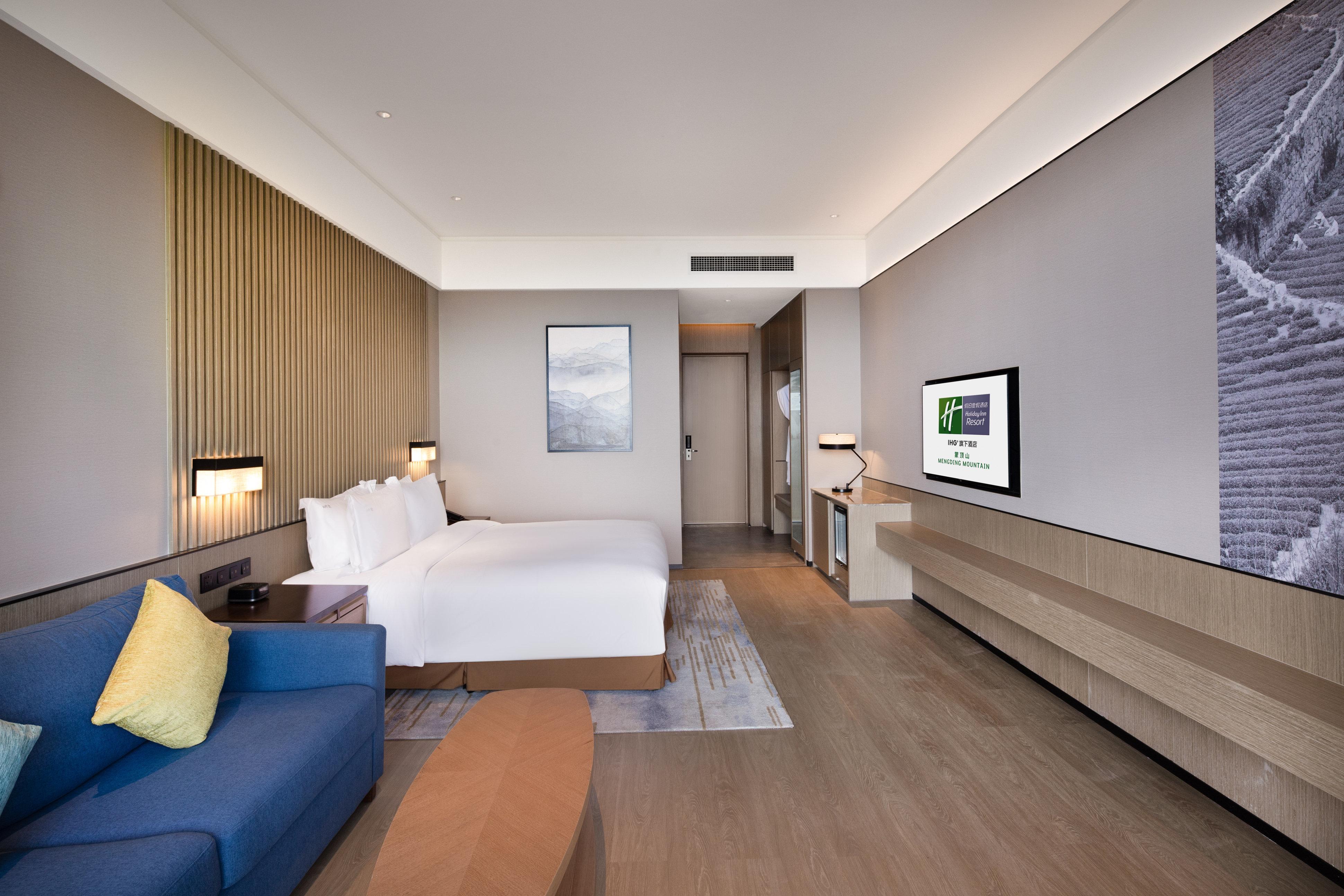 Double Accessible King Size Bed