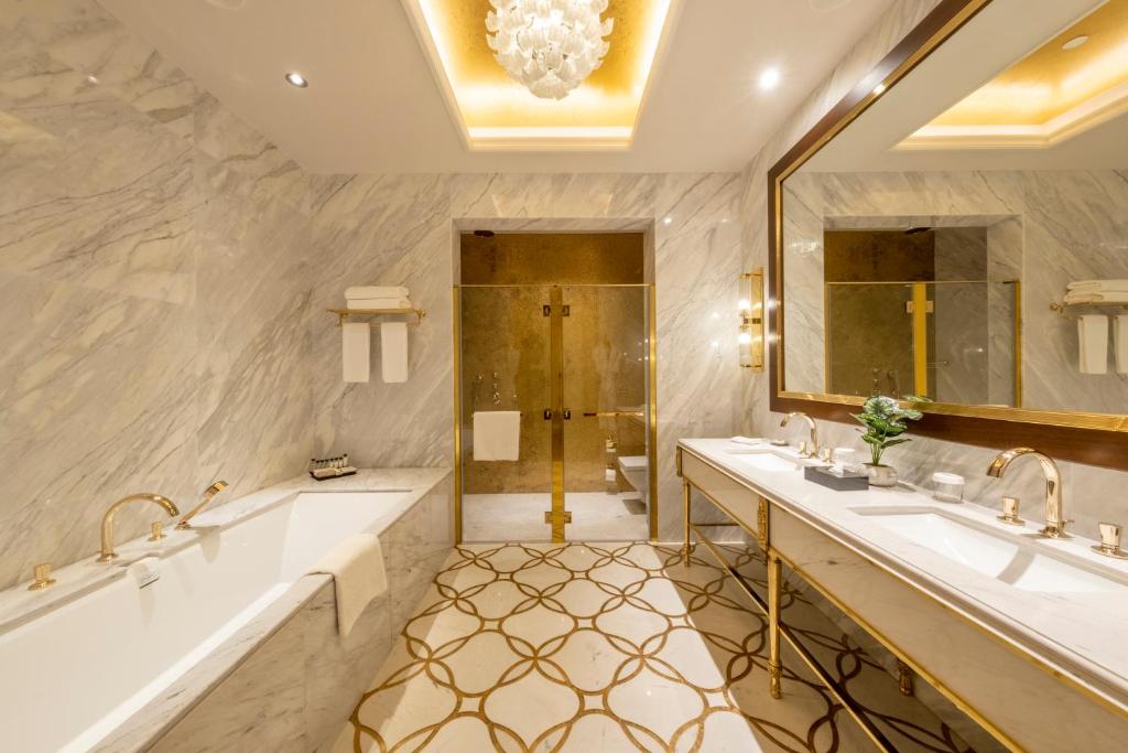 Suite Three Bedrooms