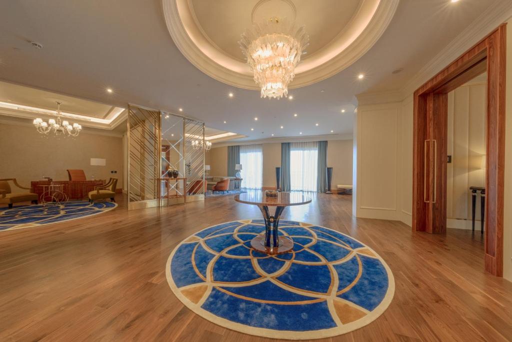 Suite Three Bedrooms