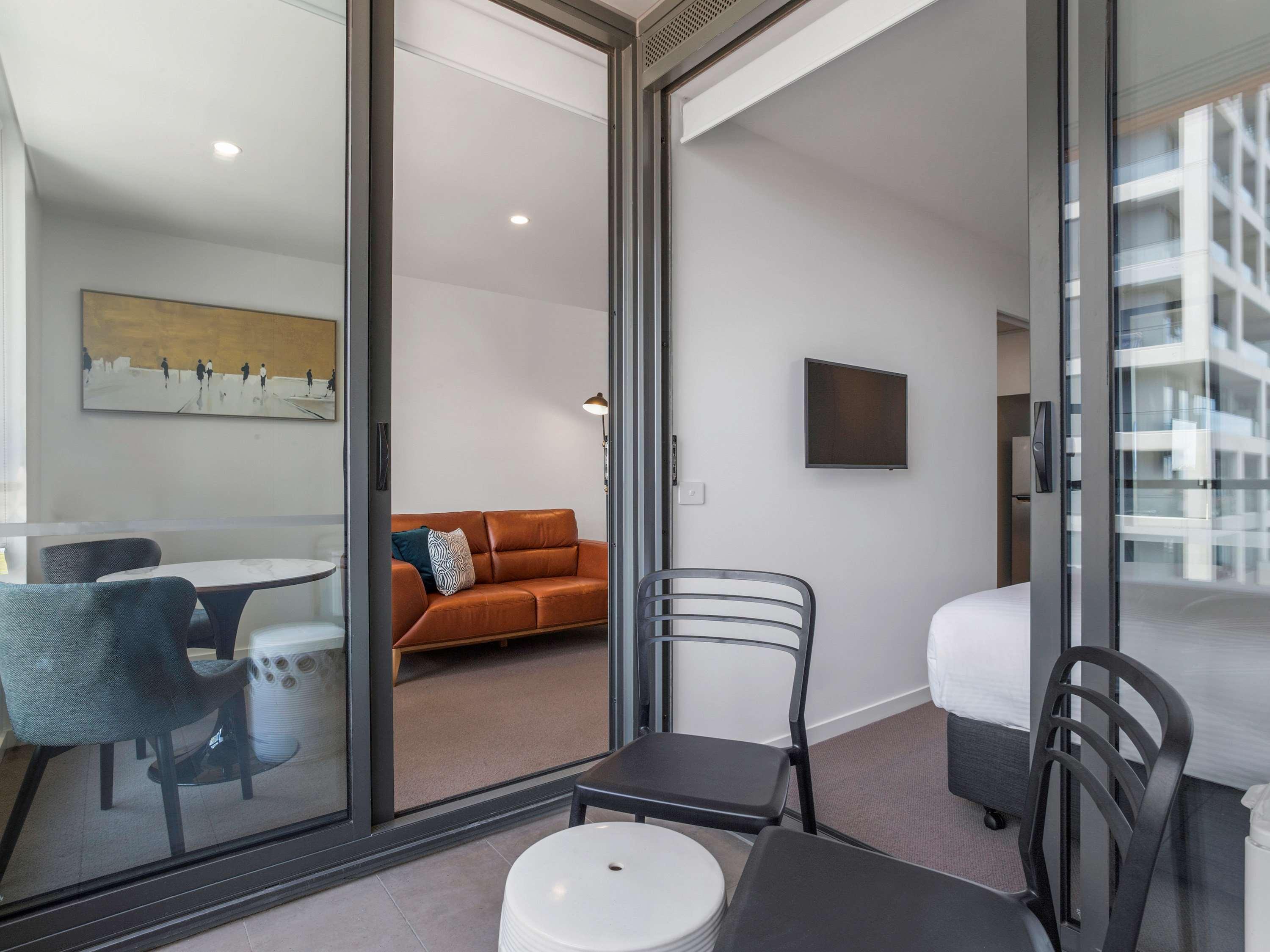 Apartment King Bed One Bedroom 