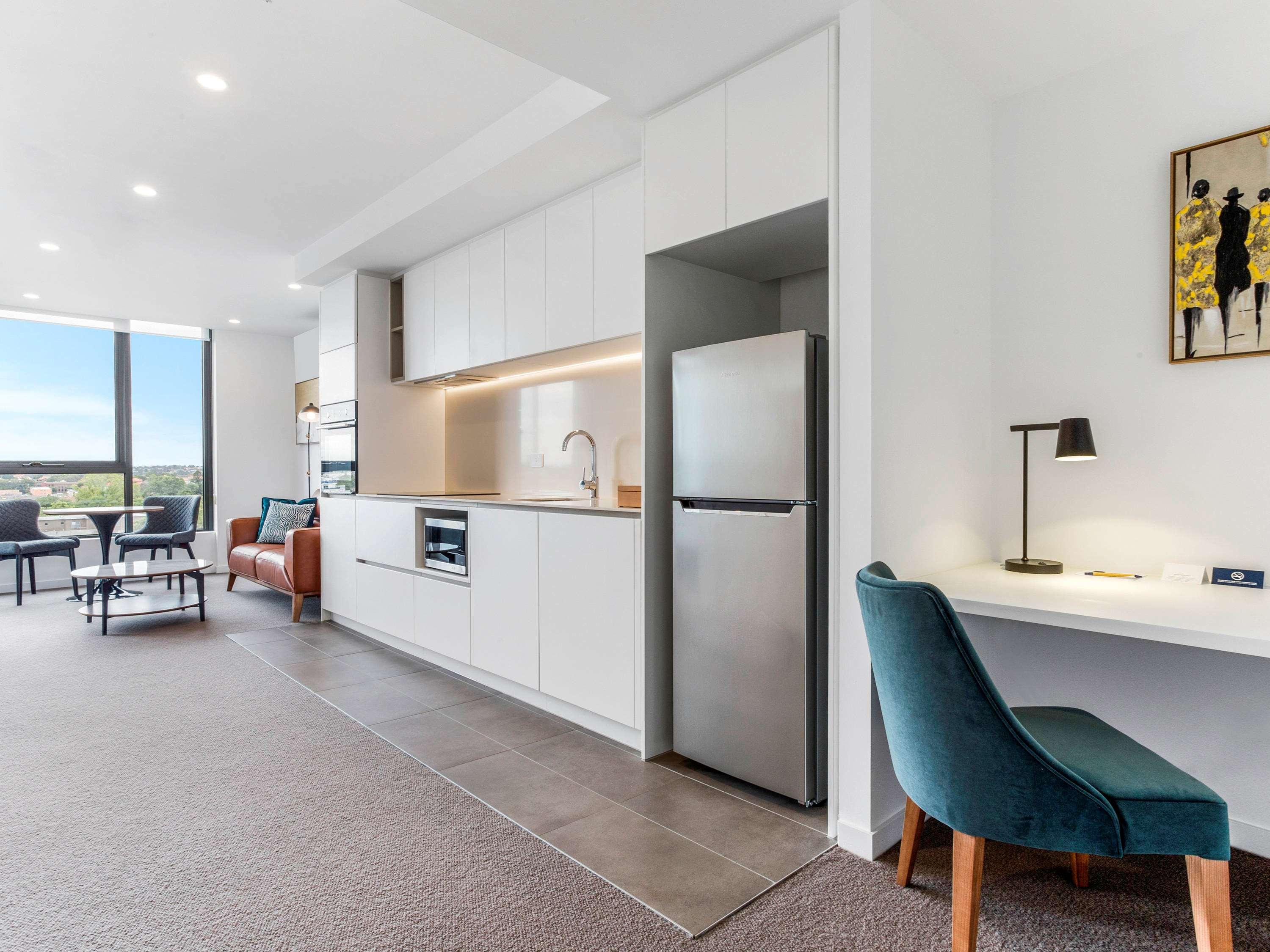 Apartment Queen Size Bed