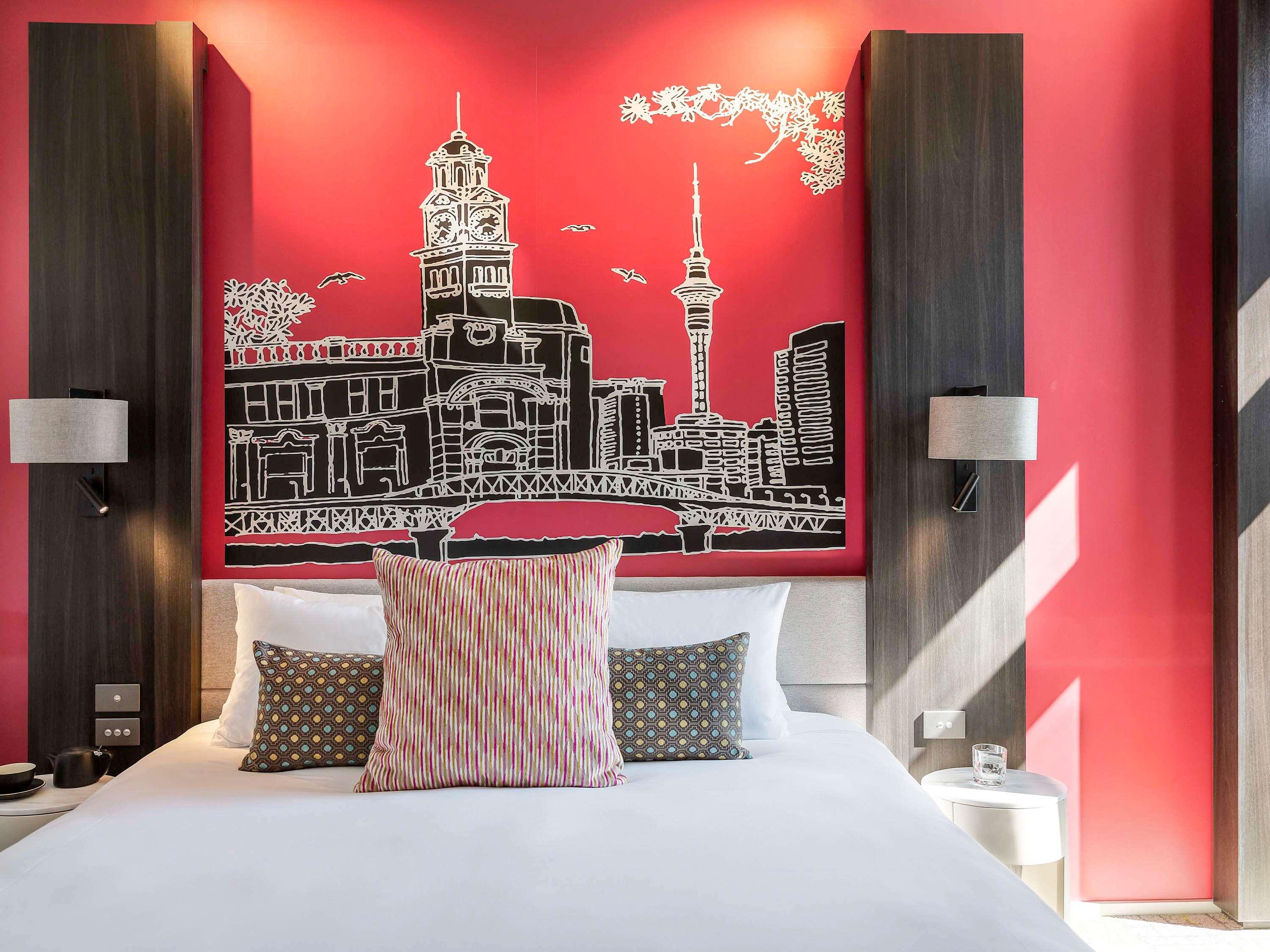 Double Deluxe King Bed