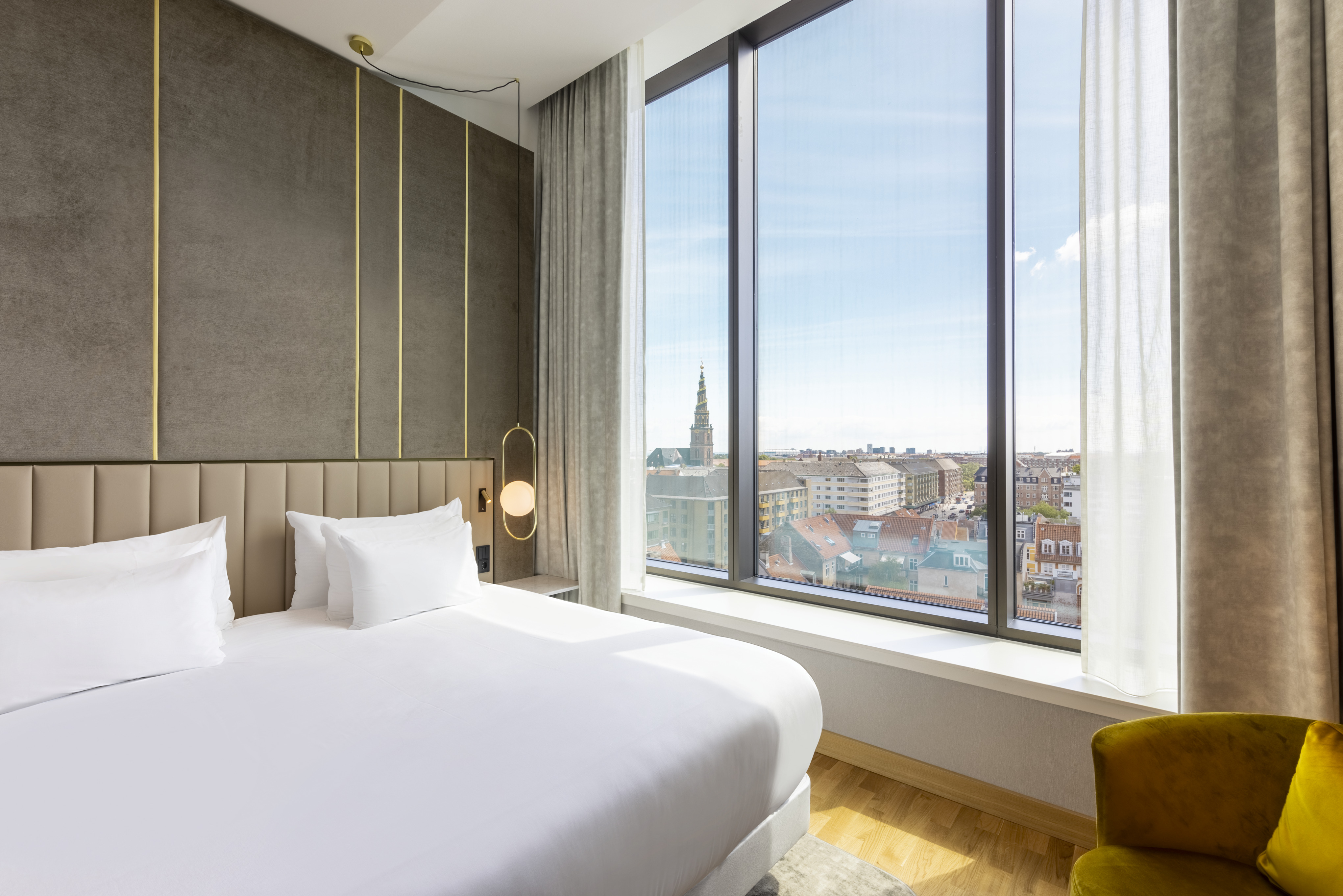 Double Superior with Views