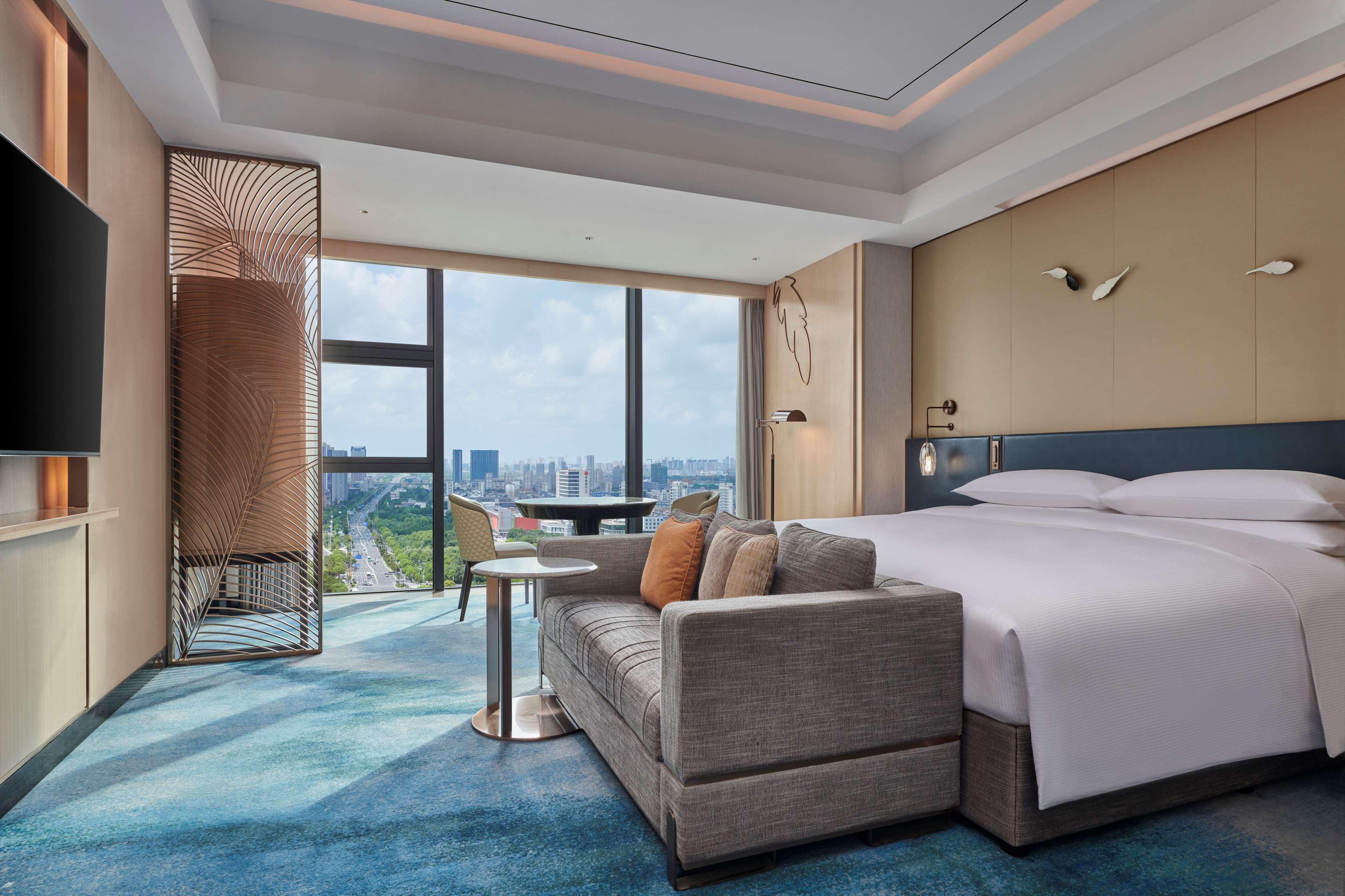 Double Guest Room King Bed