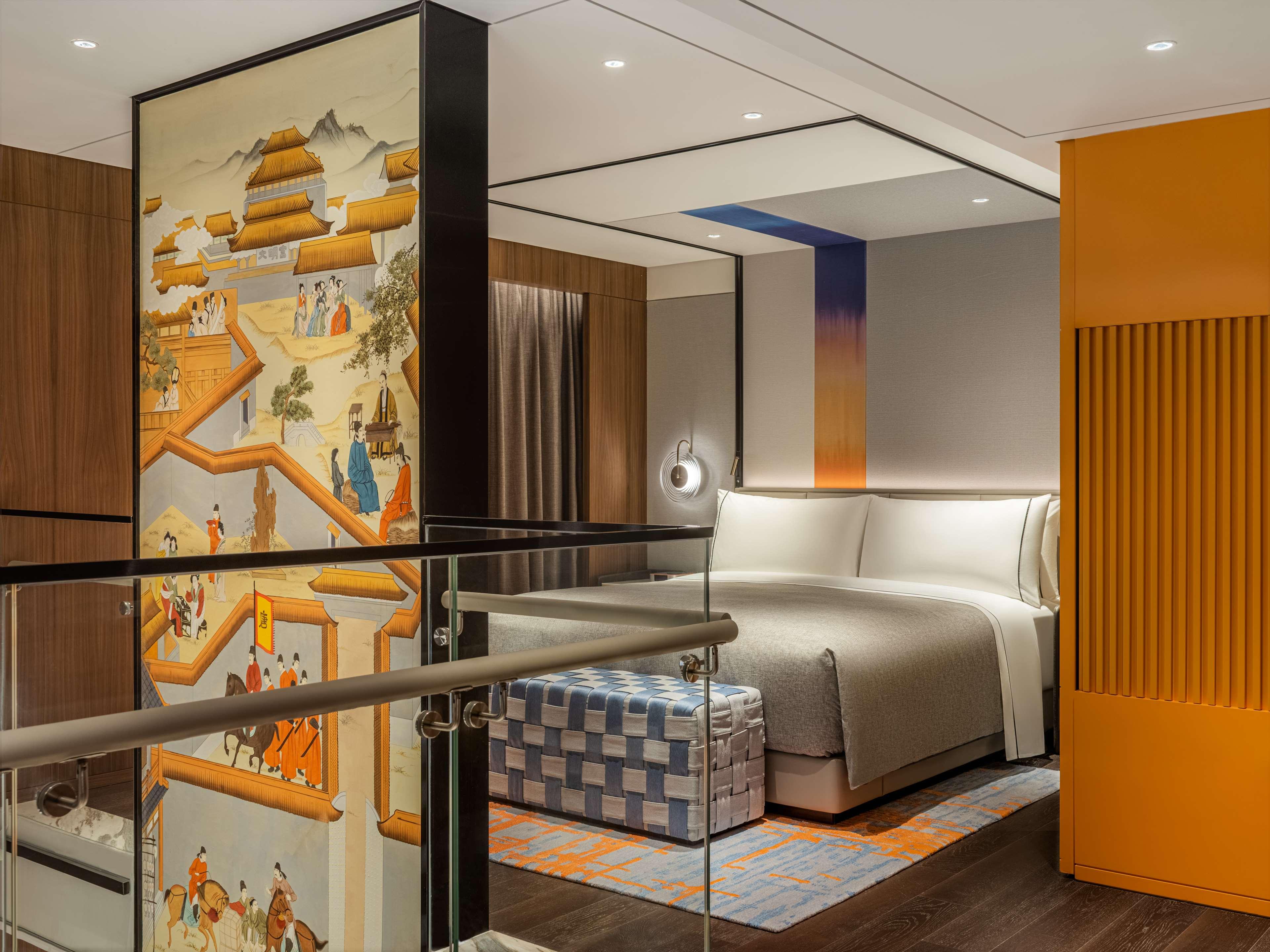 Double King Size Bed