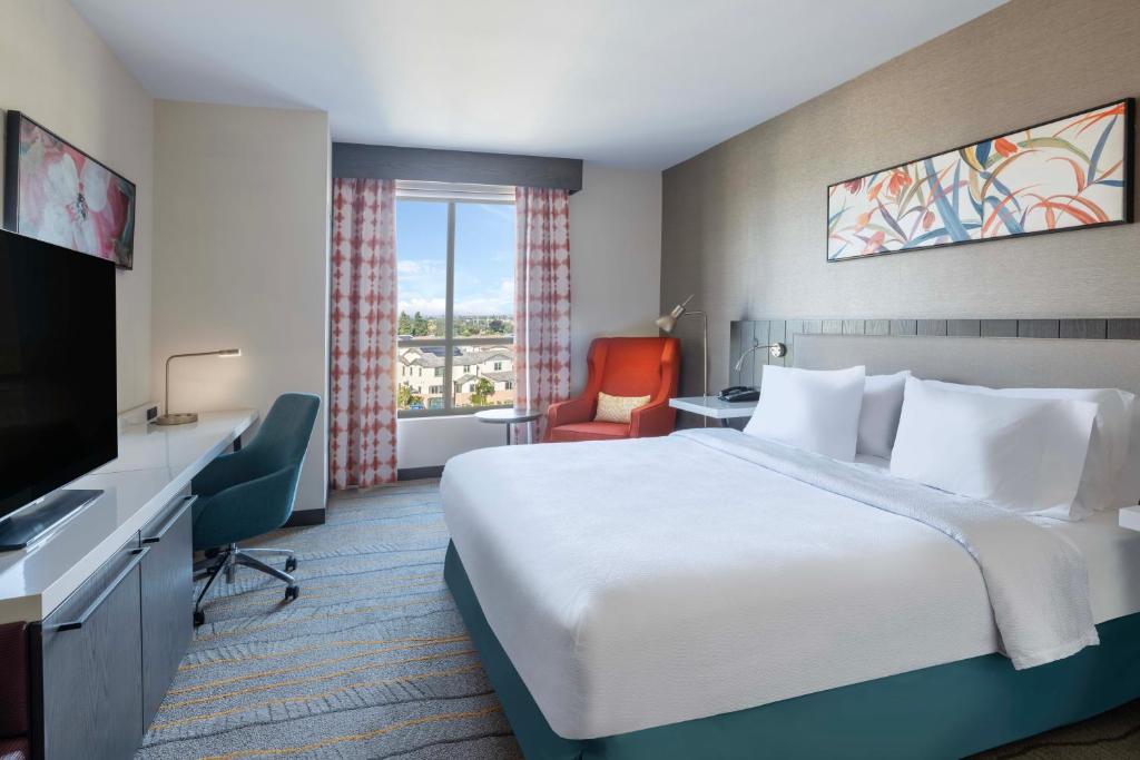 Double King Size Bed