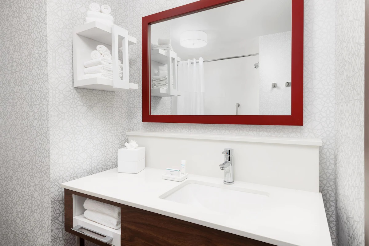 Double King Bed Non Smoking