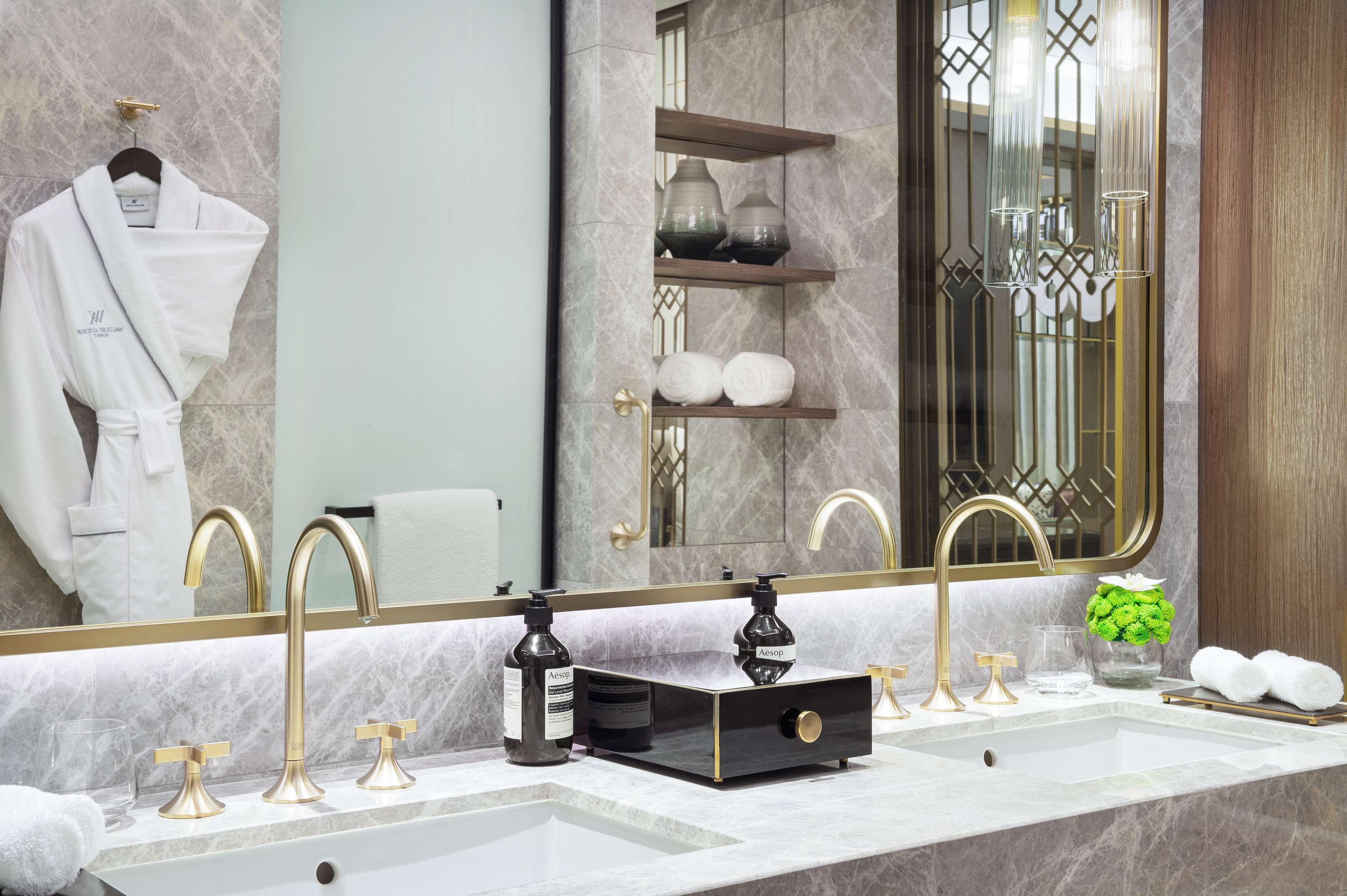 Double Two Queen Beds