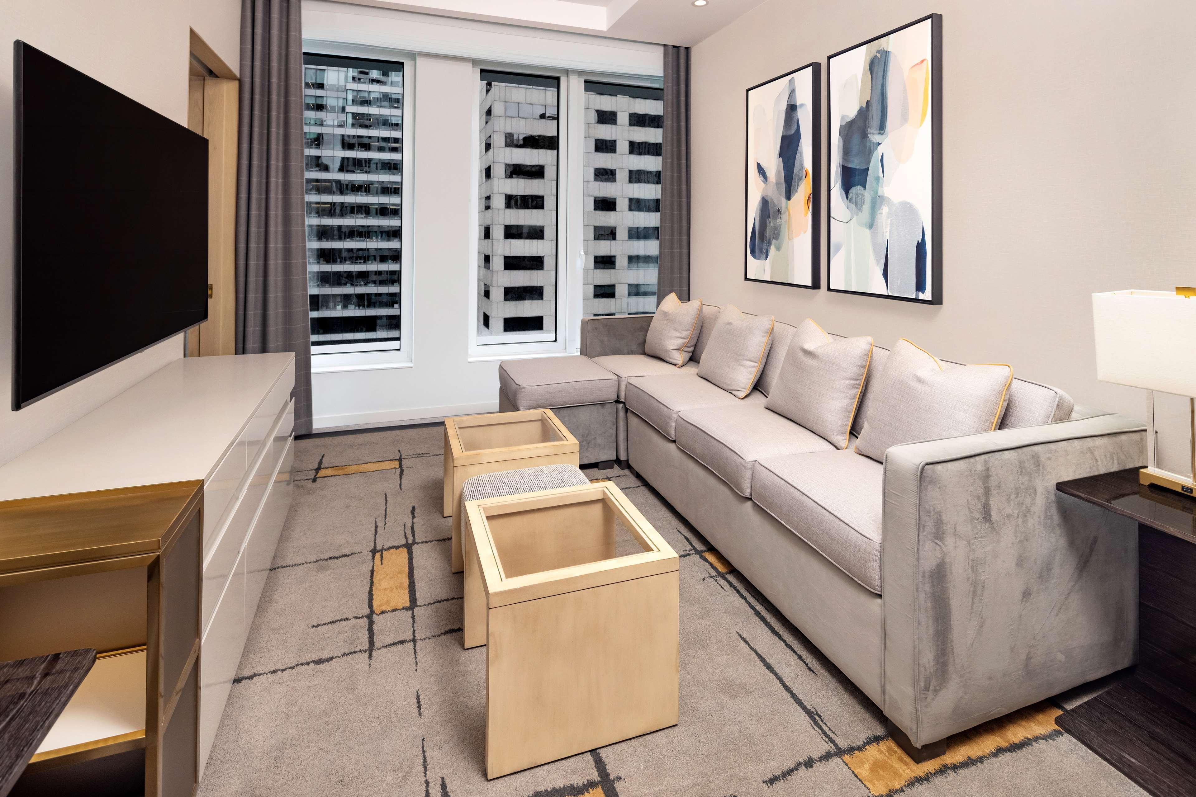 Suite Premier King Bed