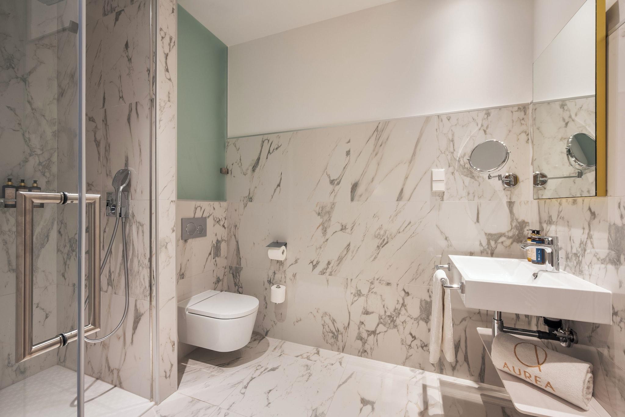 Double or Twin Superior