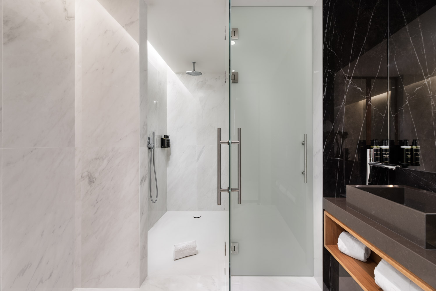 Double or Twin Deluxe with Balcony