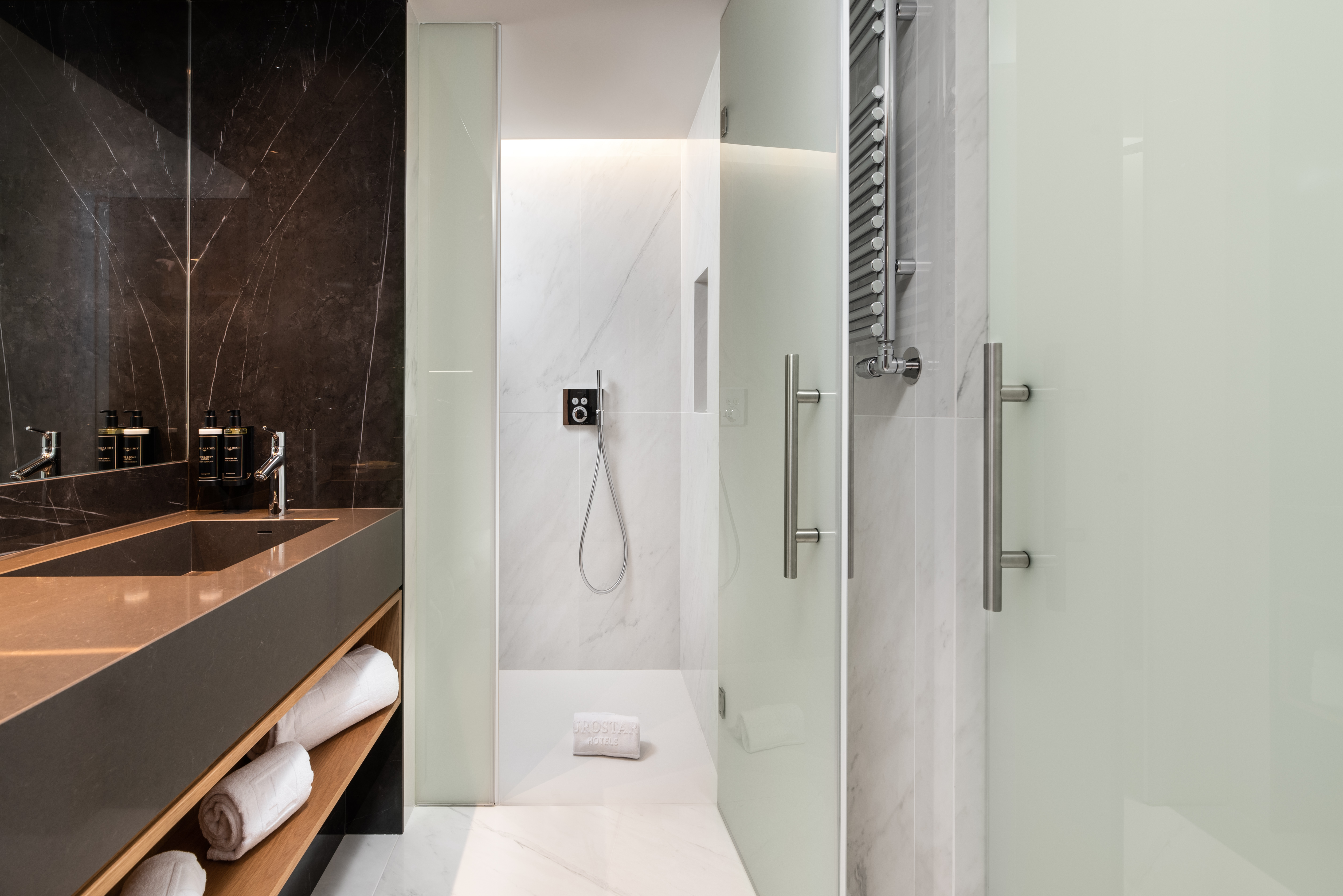 Double or Twin Deluxe