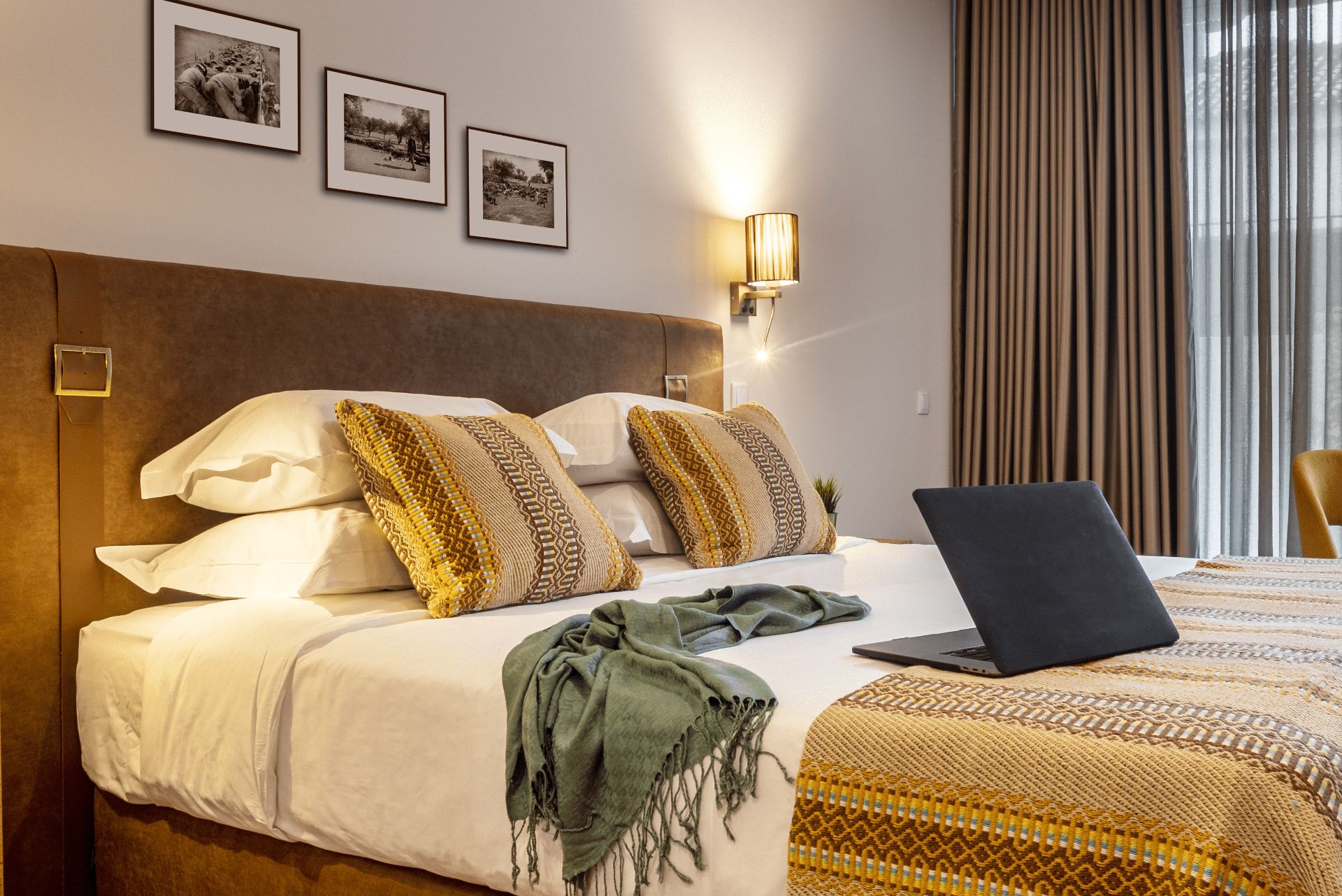 Double or Twin Standard