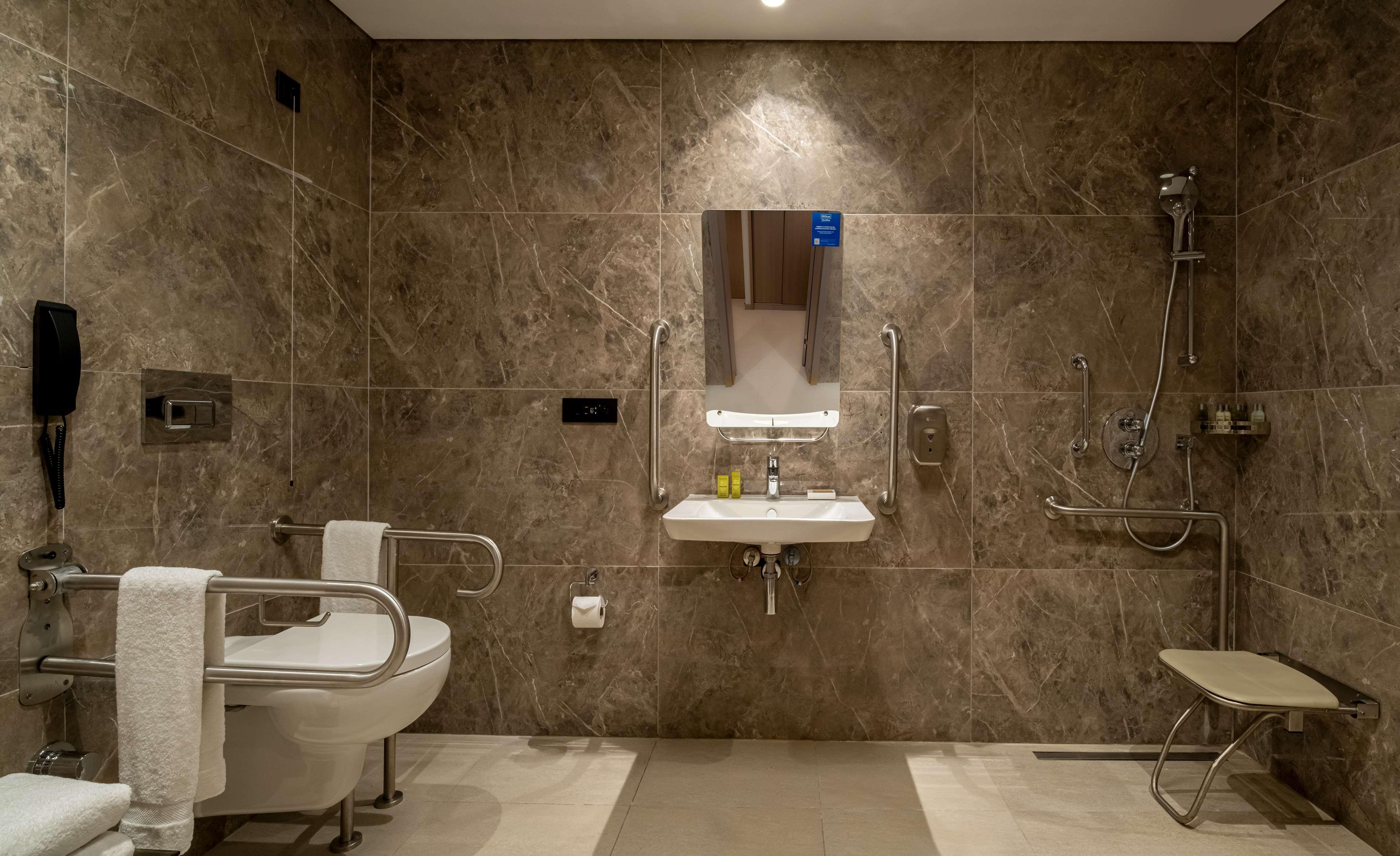 Double Accessible King Size Bed