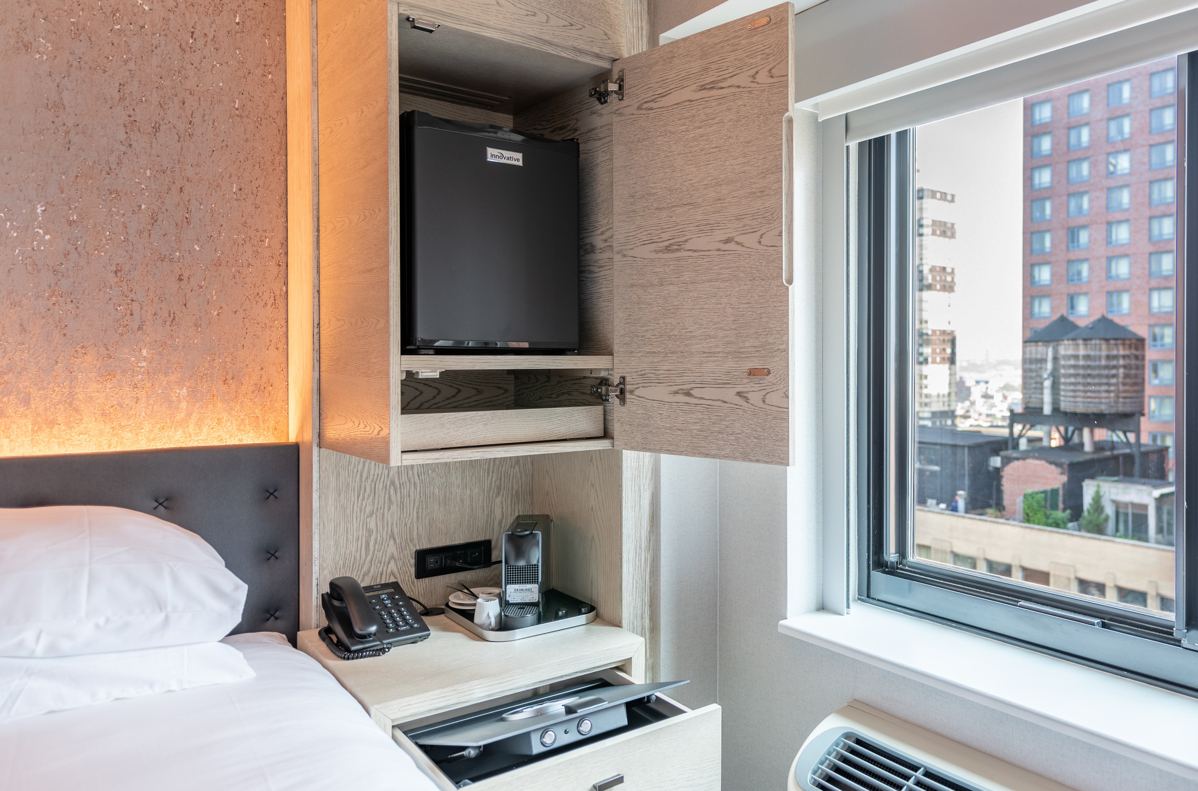 Double Deluxe King Bed