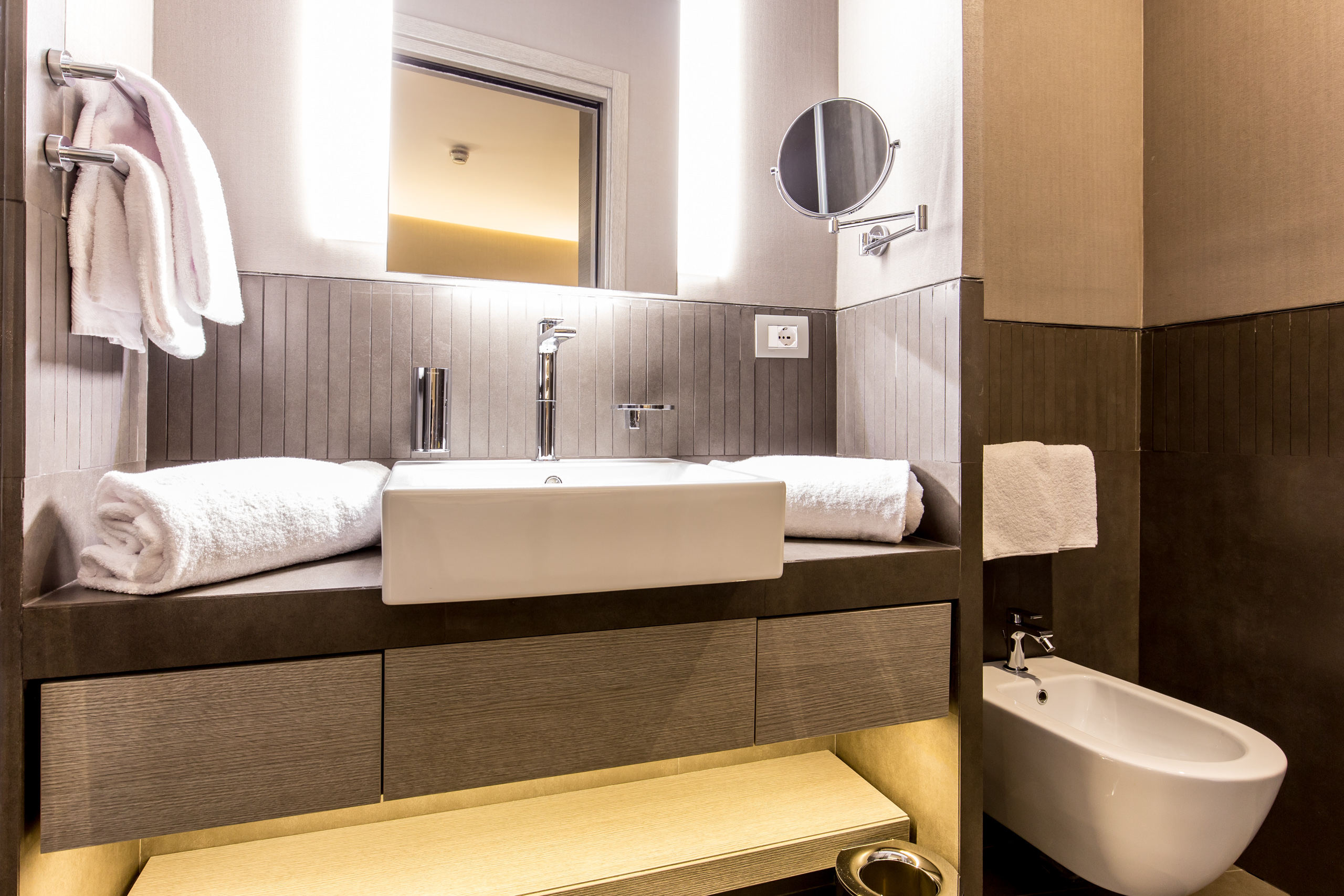 Double or Twin Standard