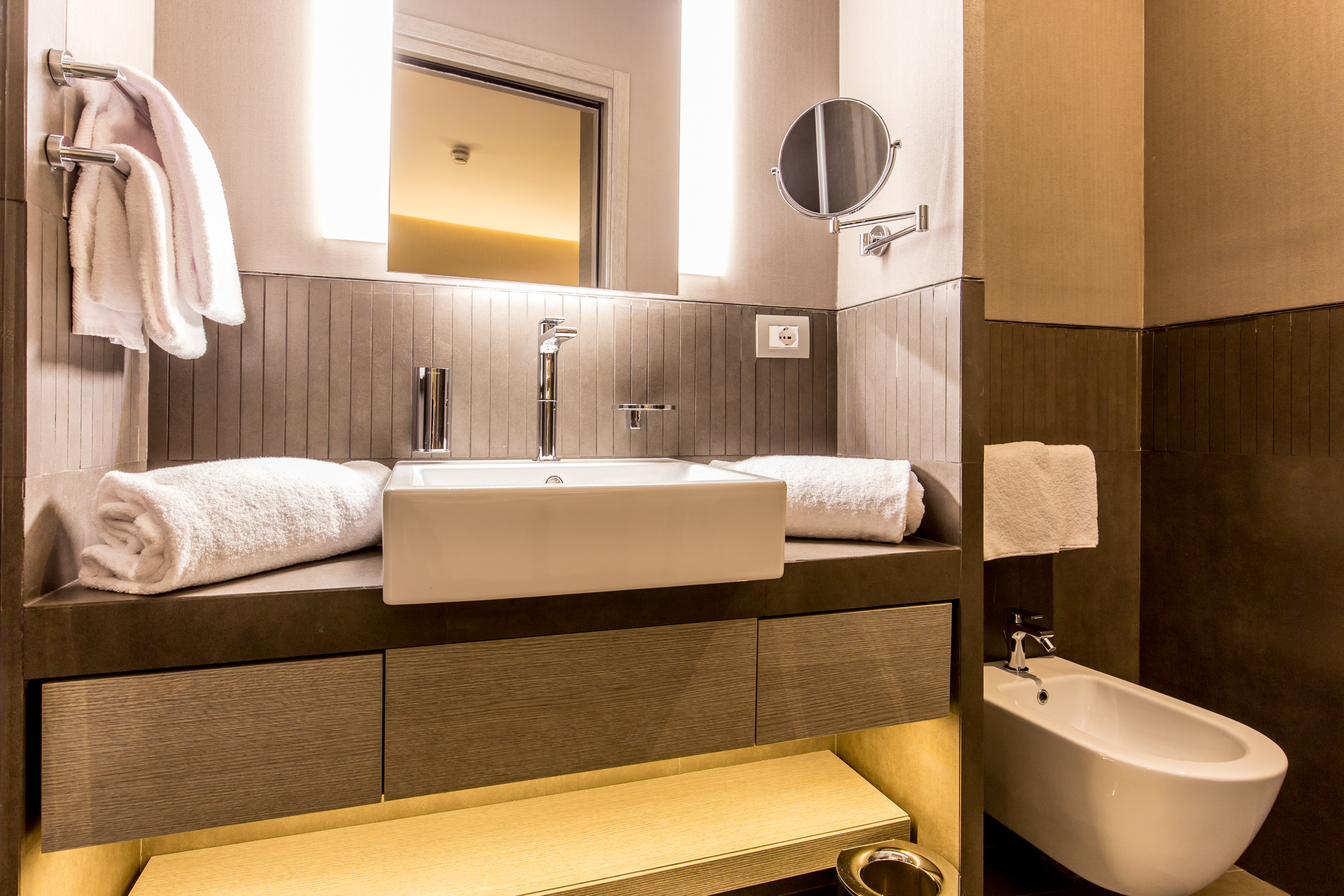 Double or Twin Standard