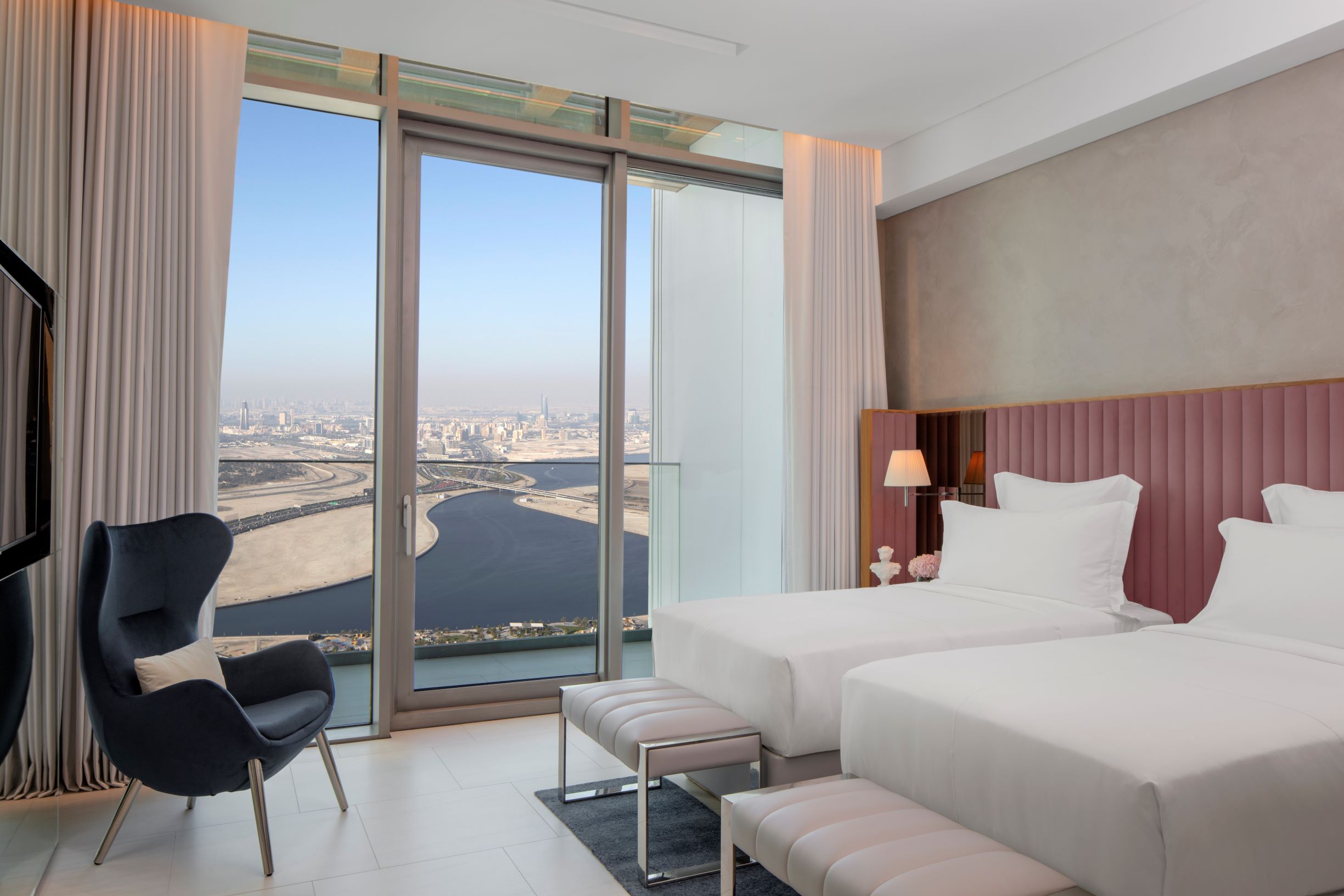 Apartment with Kitchenette