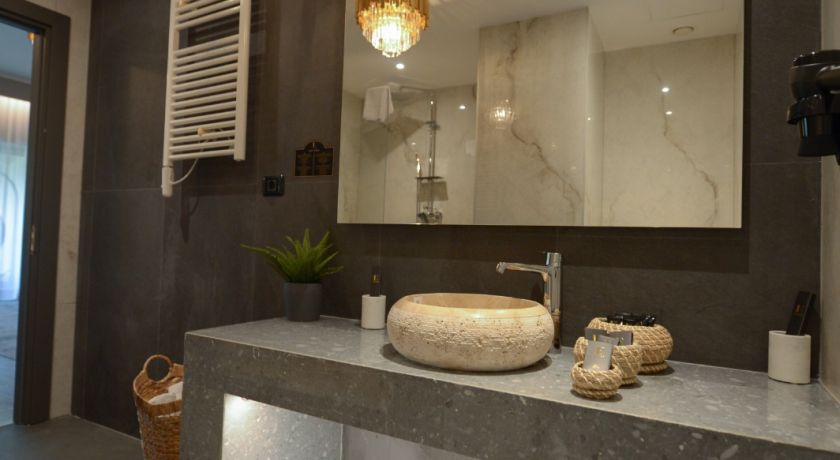 Junior Suite Mountain View