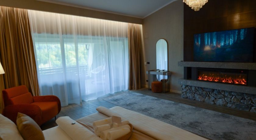 Junior Suite Mountain View