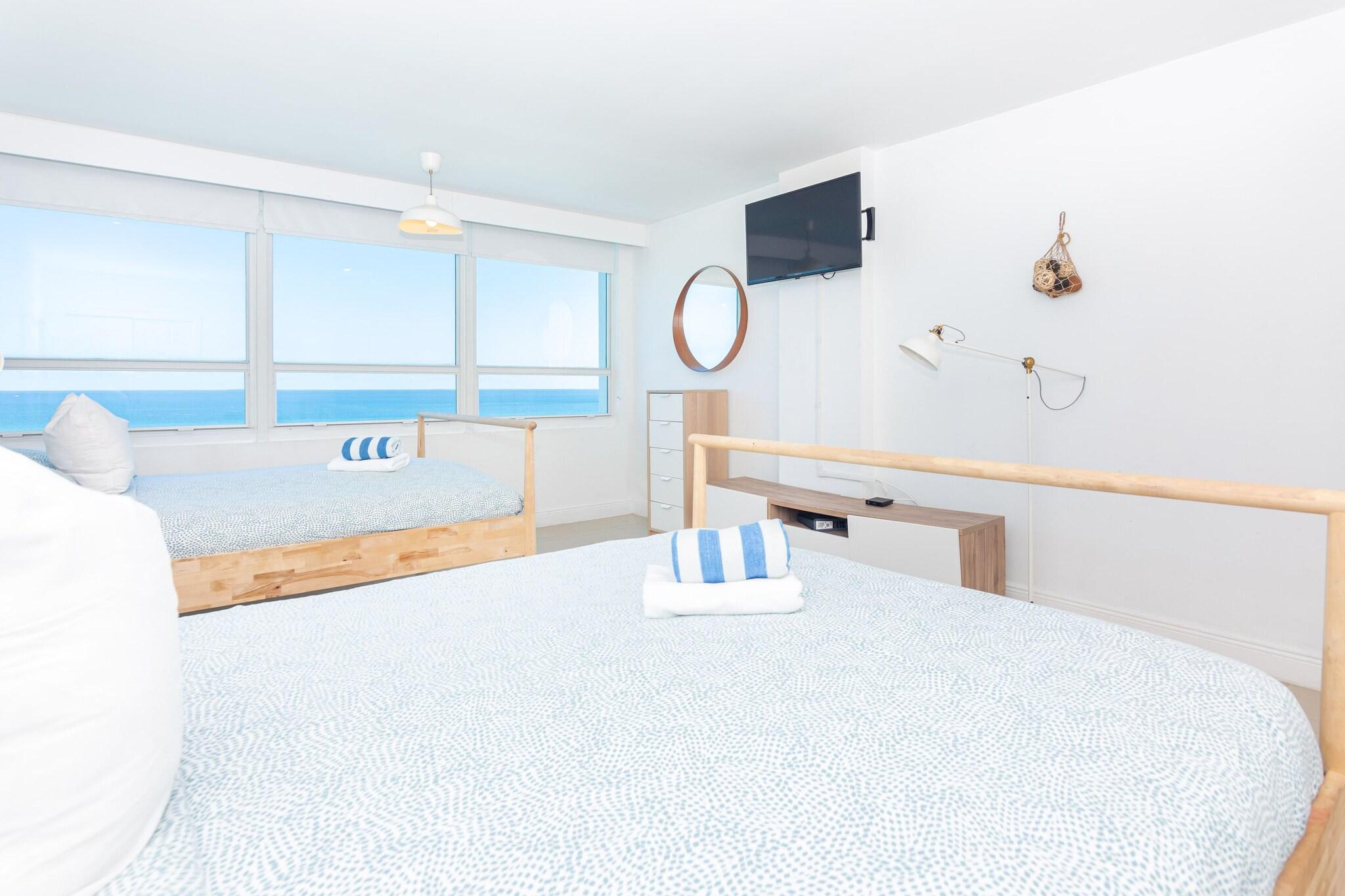 Studio Queen Size Bed