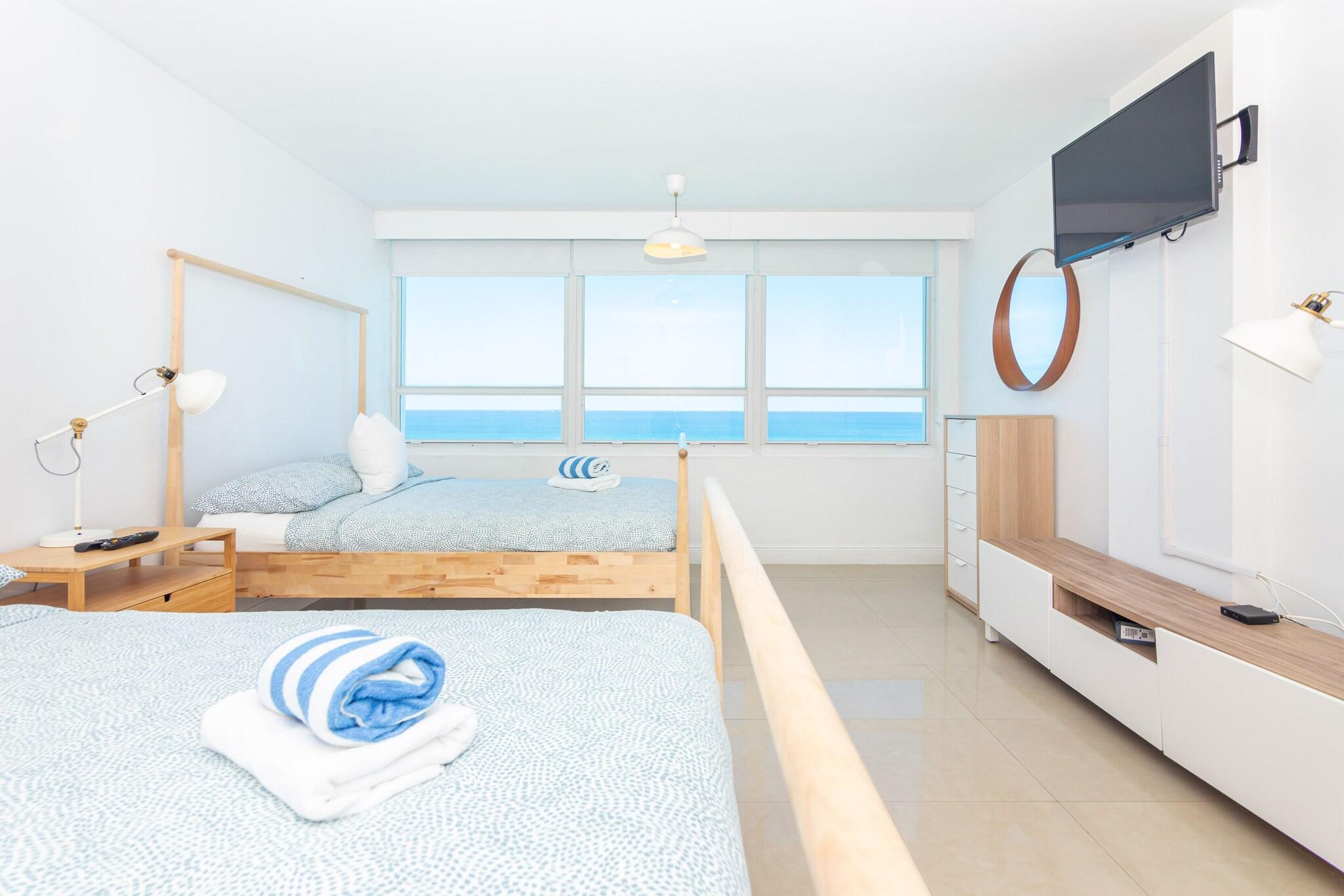 Studio Queen Size Bed