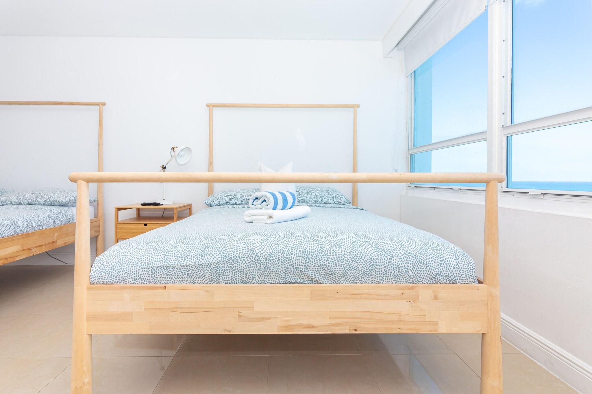 Studio Queen Size Bed