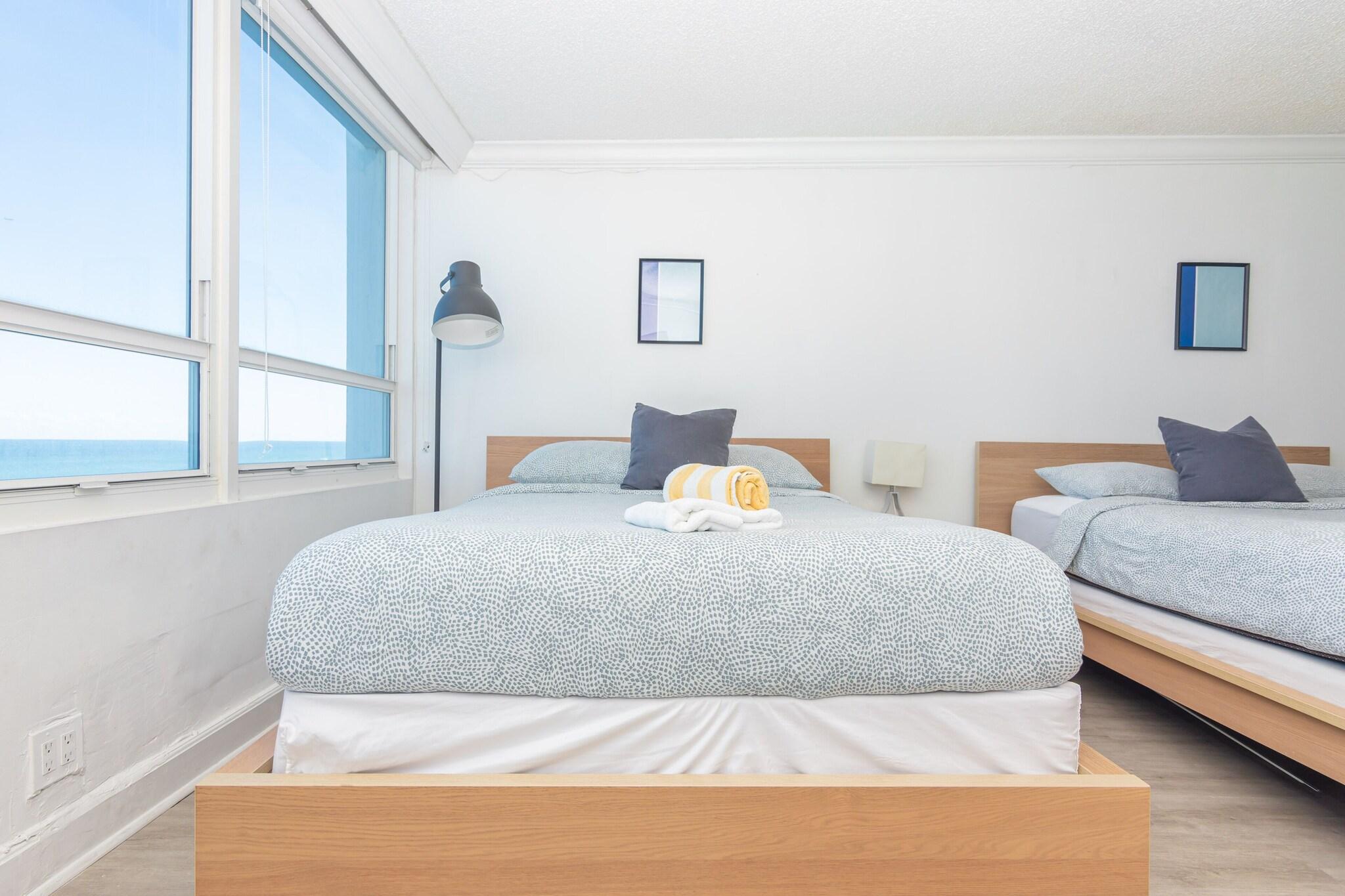 Studio Two Queen Beds