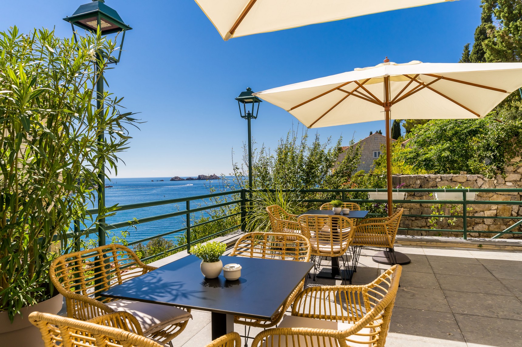 Twin Sea View with Balcony