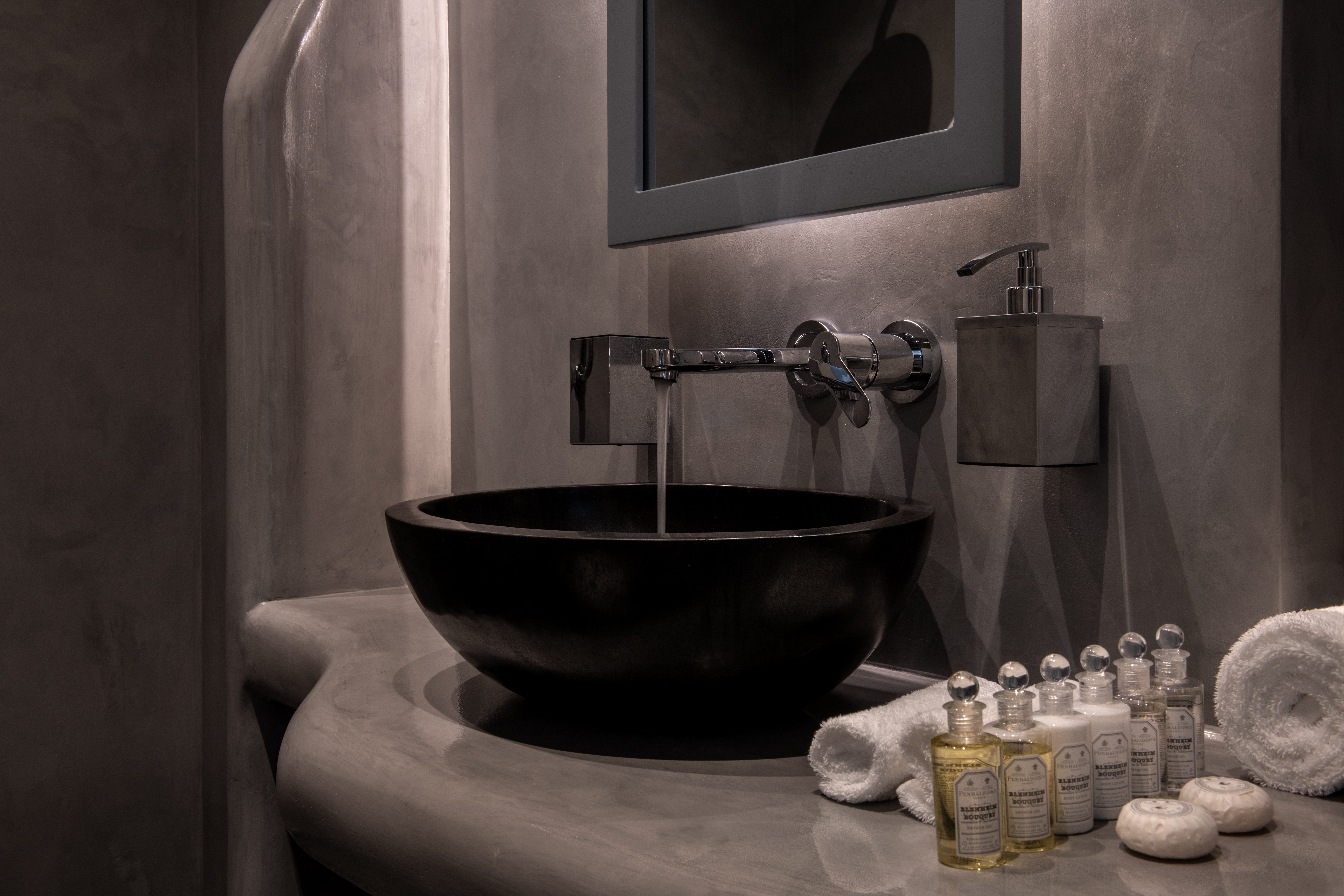 Double or Twin Mountain View