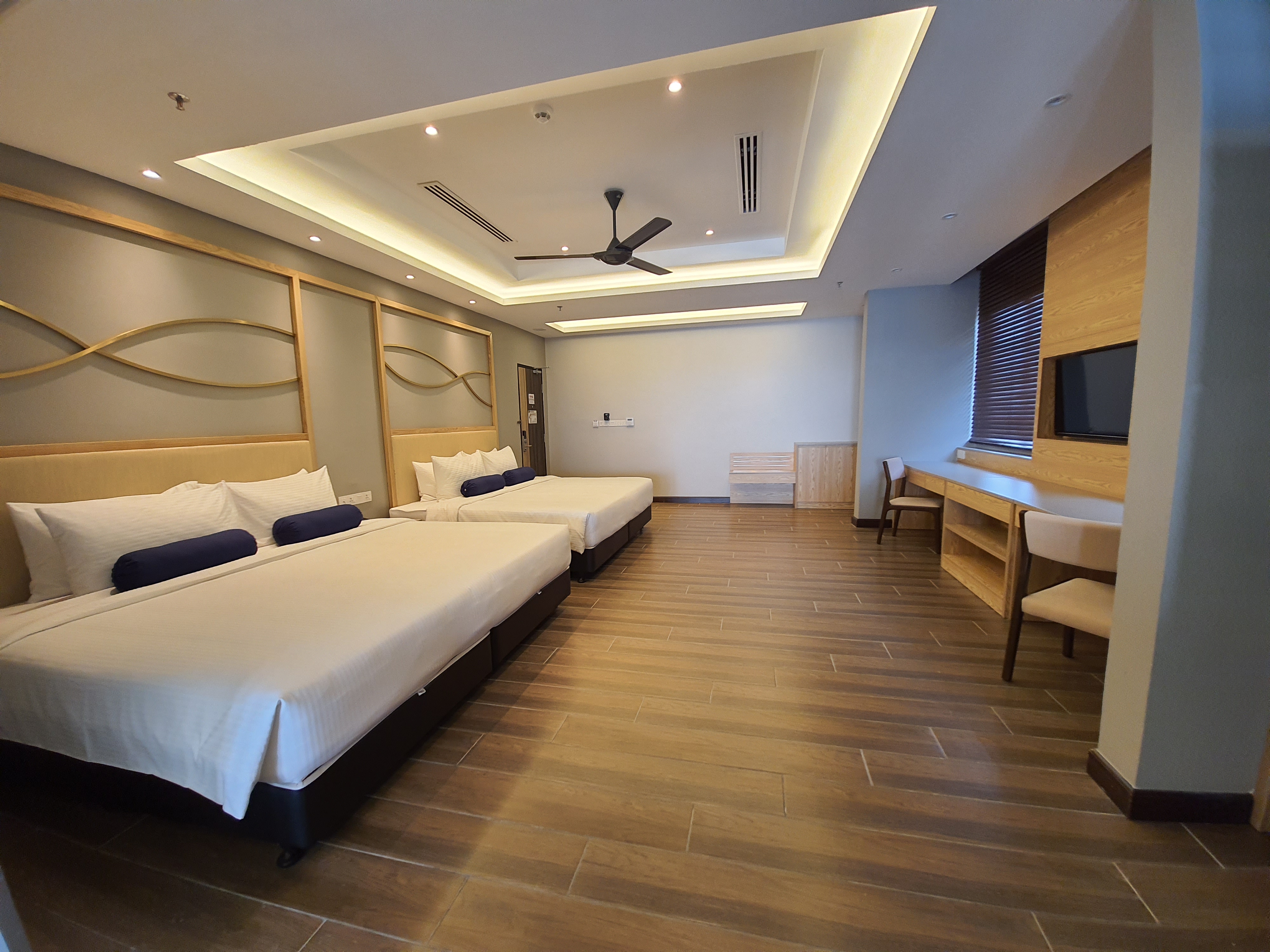 Junior Suite Two King Beds