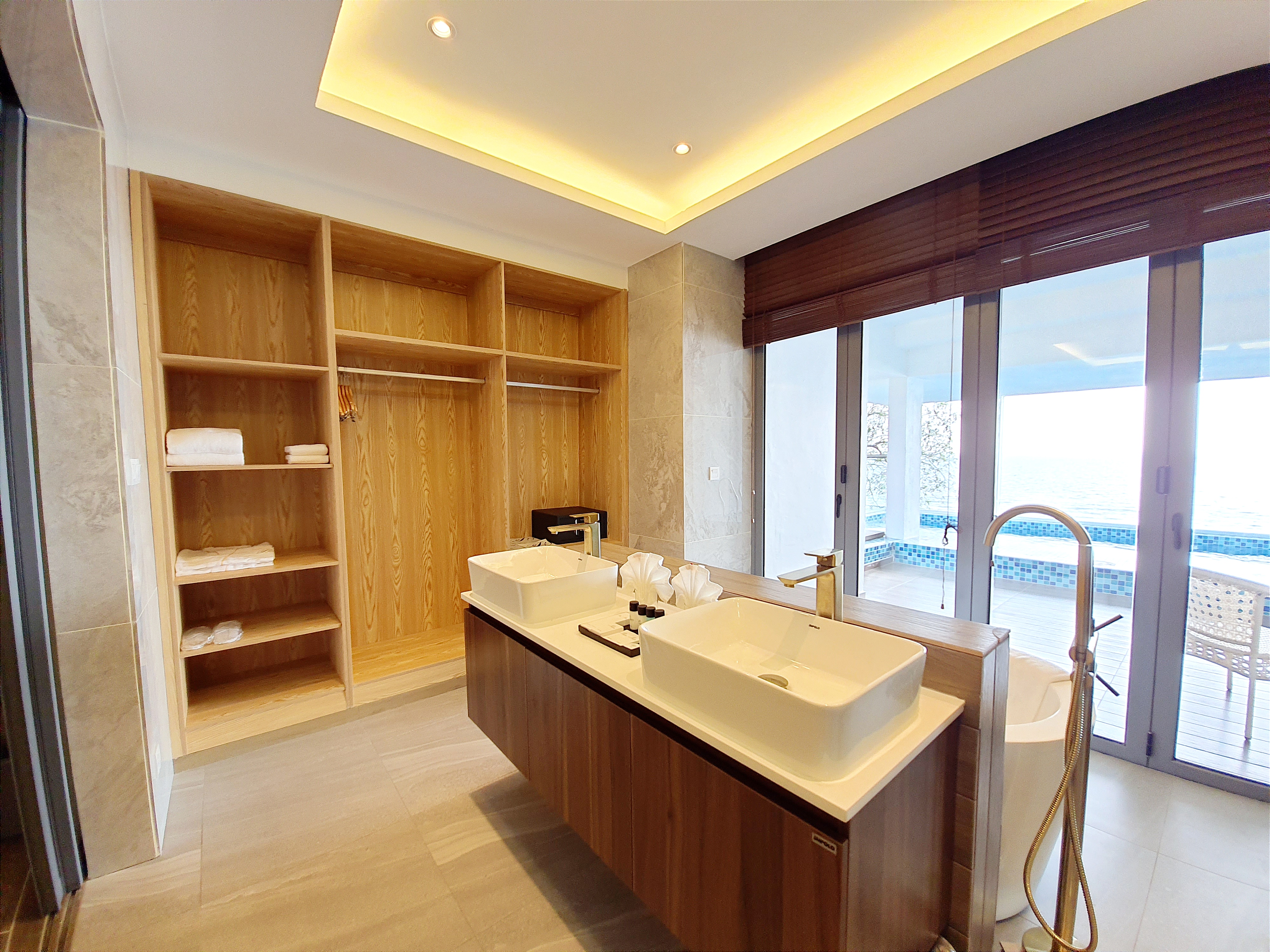 Junior Suite Two King Beds