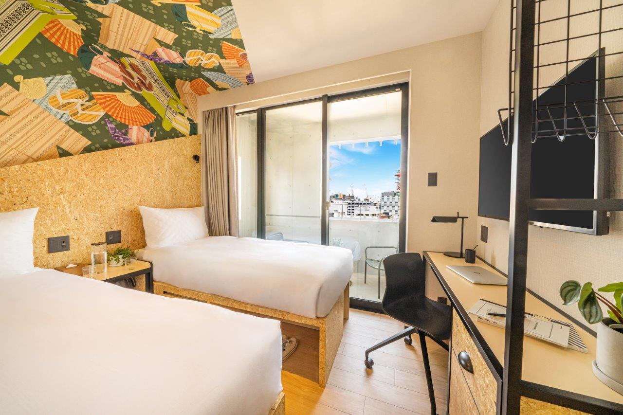 Studio Two Beds