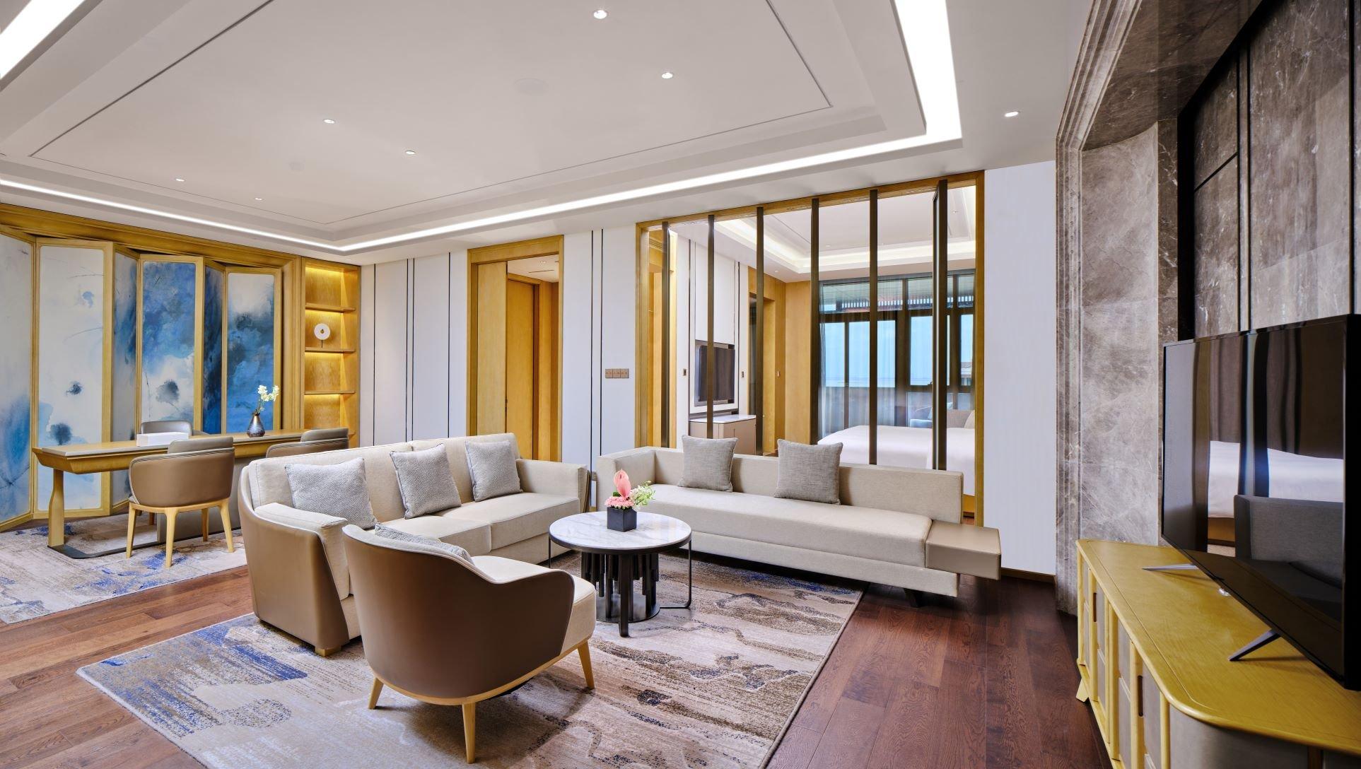 Suite King Bed One Bedroom 