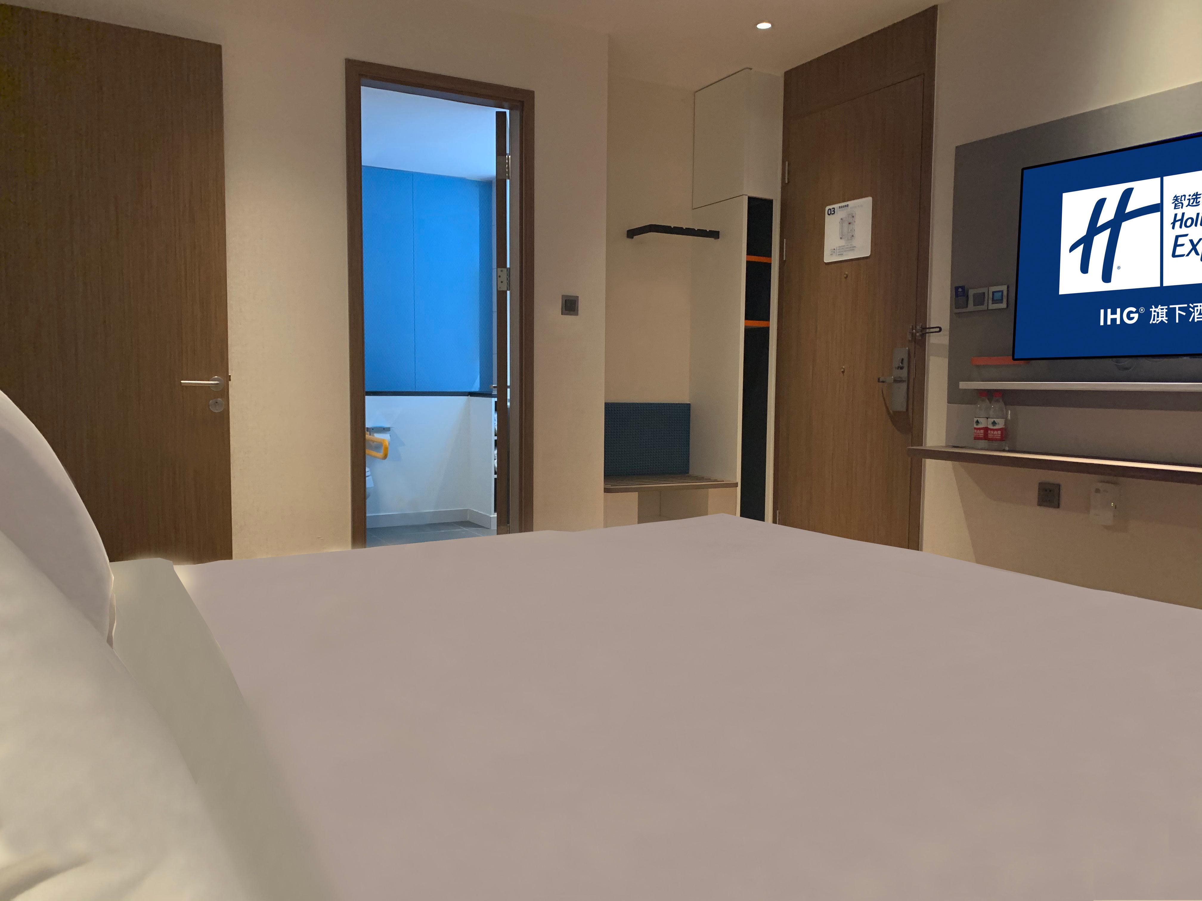 Double King Size Bed