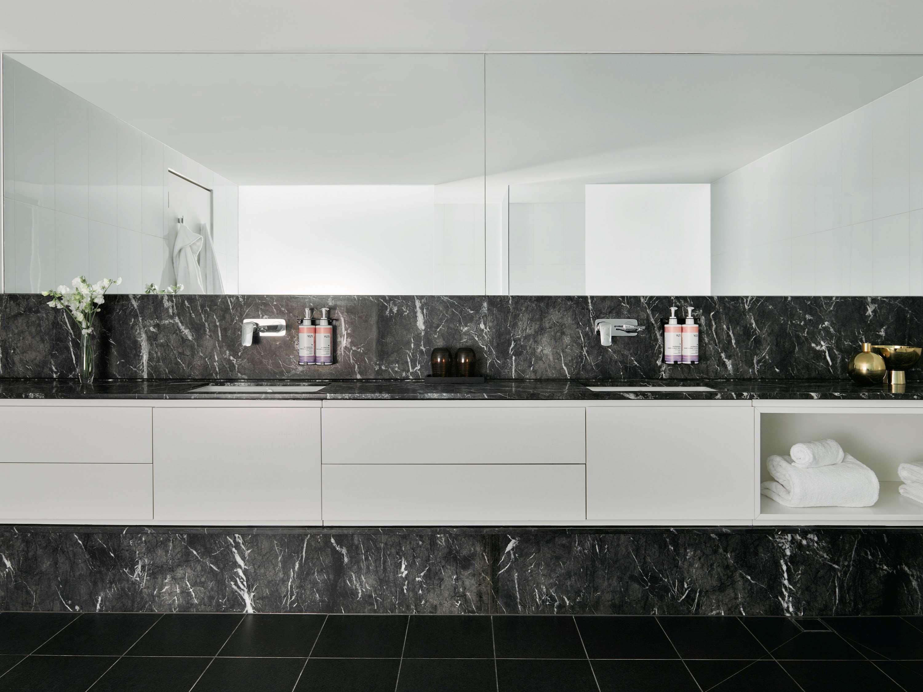 Suite Superior King Bed