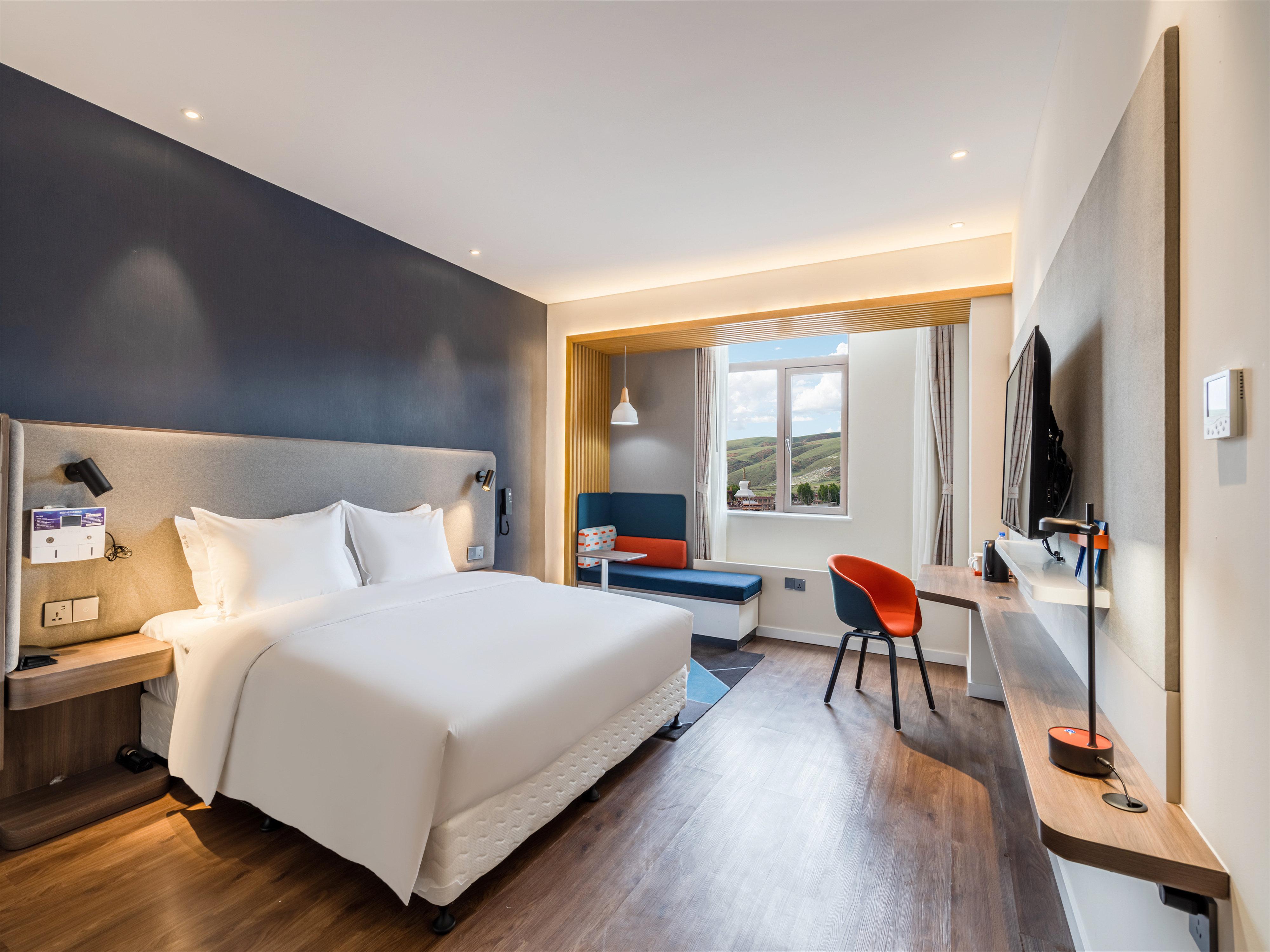 Double King Size Bed