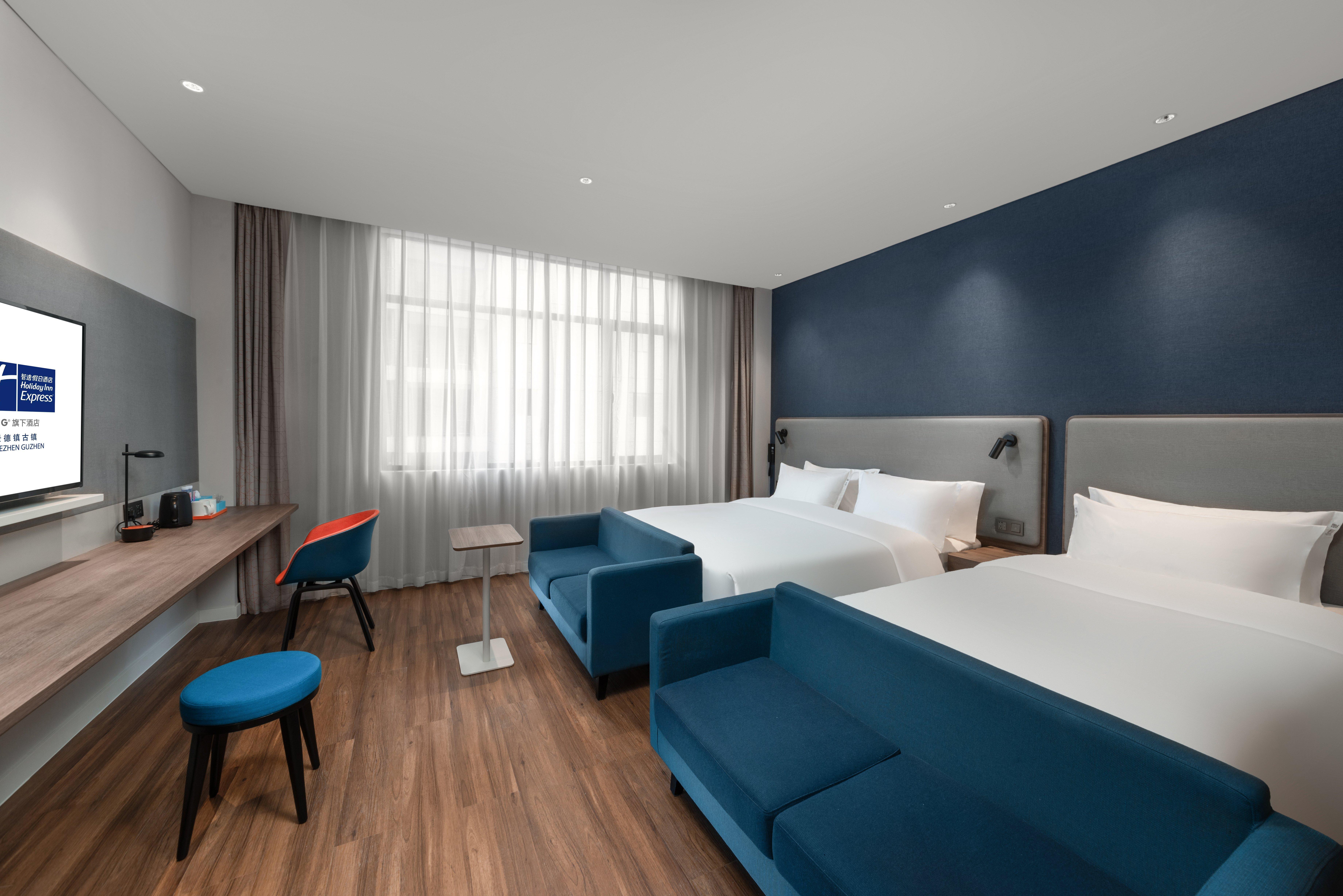 Double King Size Bed