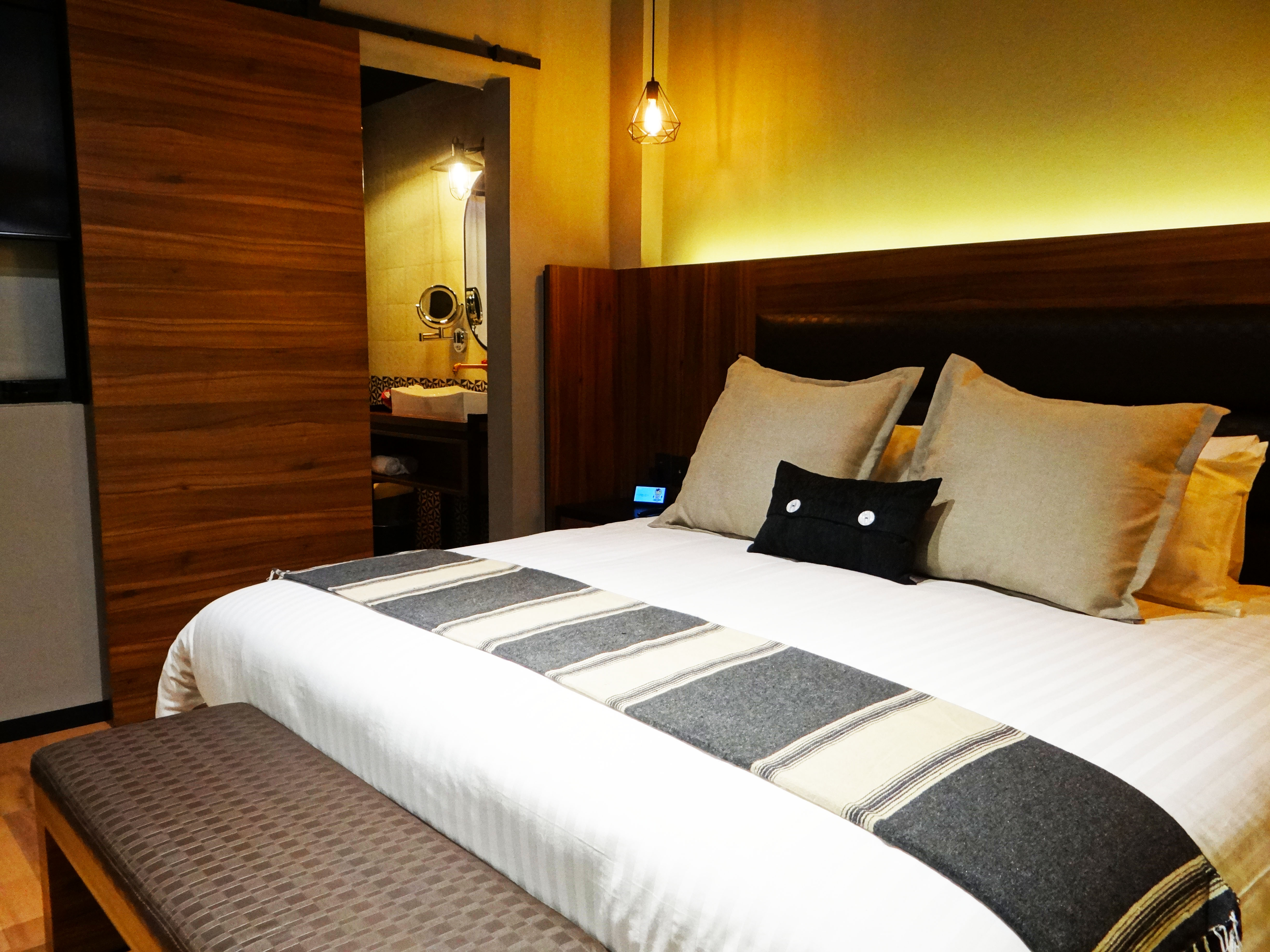 Room Deluxe King Bed