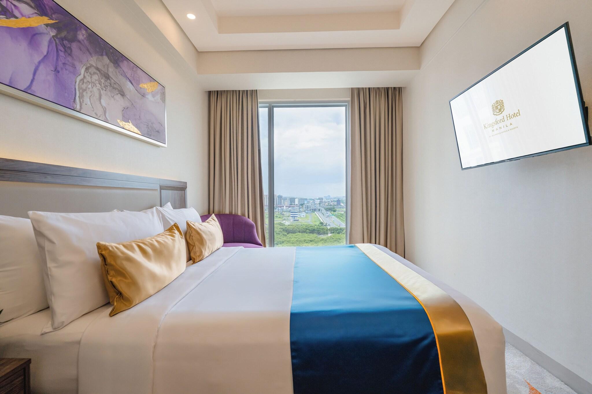 Double Executive Queen Bed