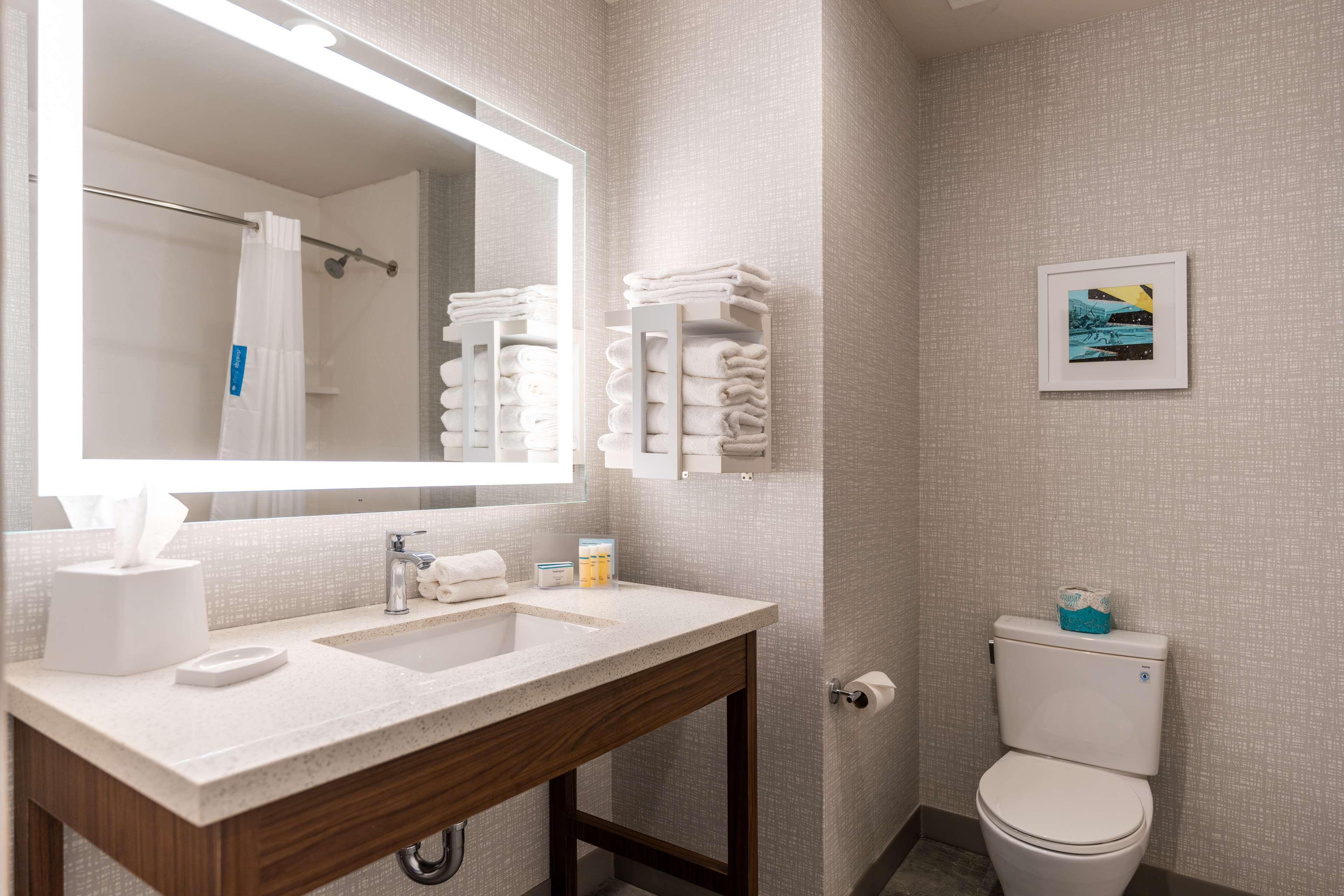 Double Accessible-two Queen Beds