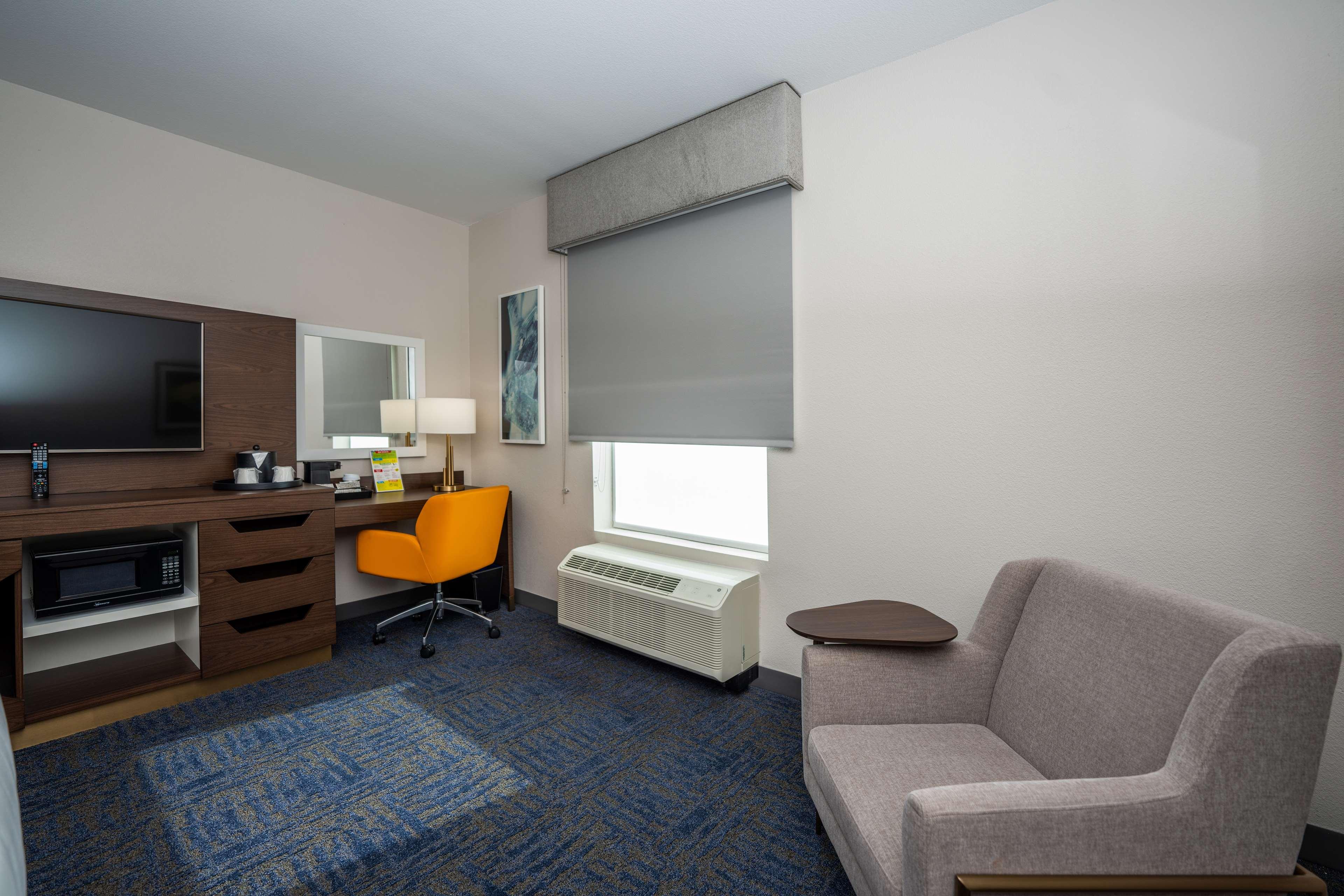 Double Accessible King Size Bed