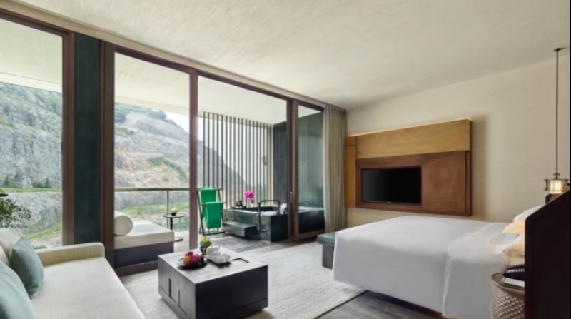 Double Deluxe with Views