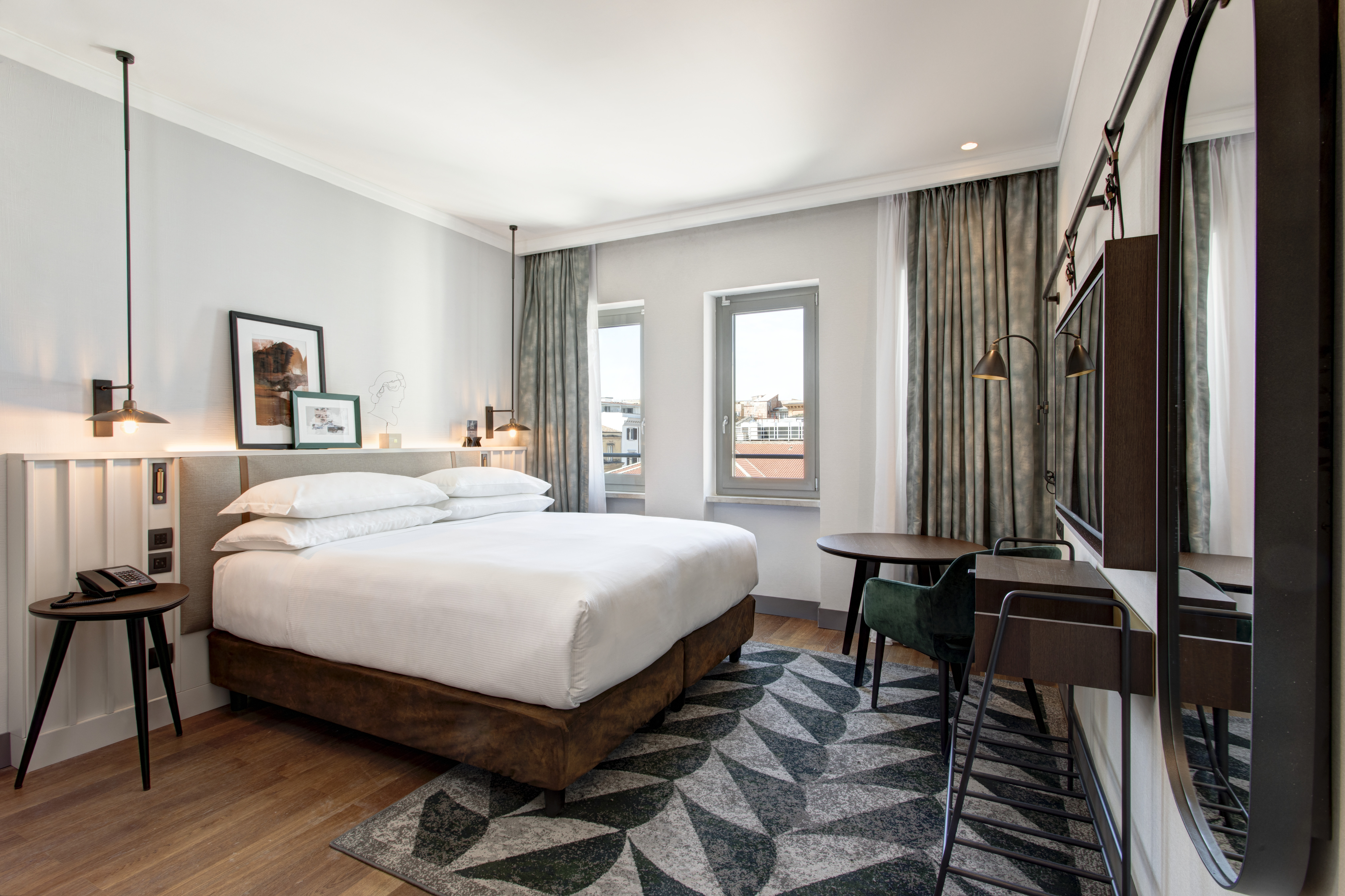 Double Superior King Bed