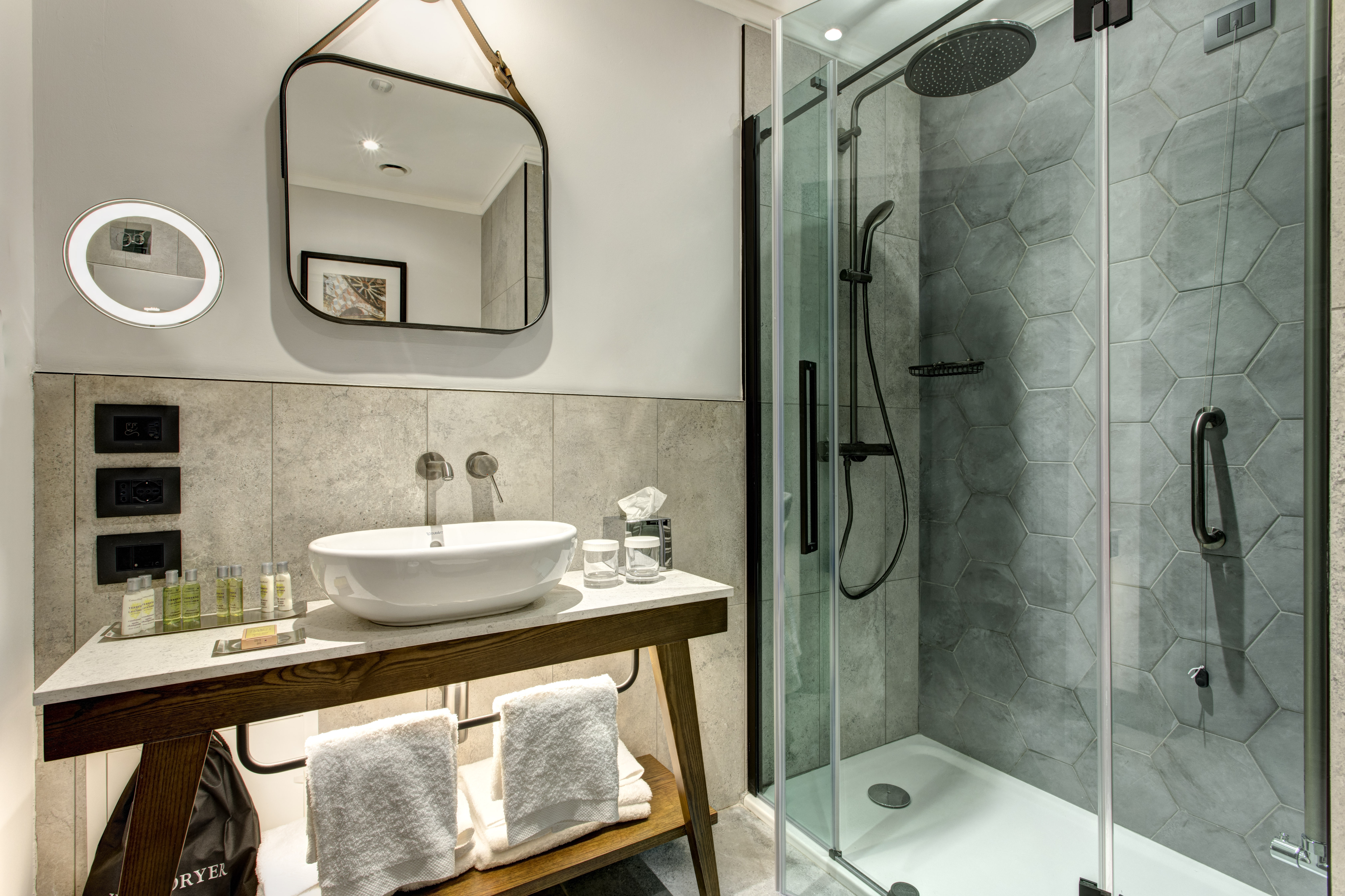 Suite King Bed One Bedroom 