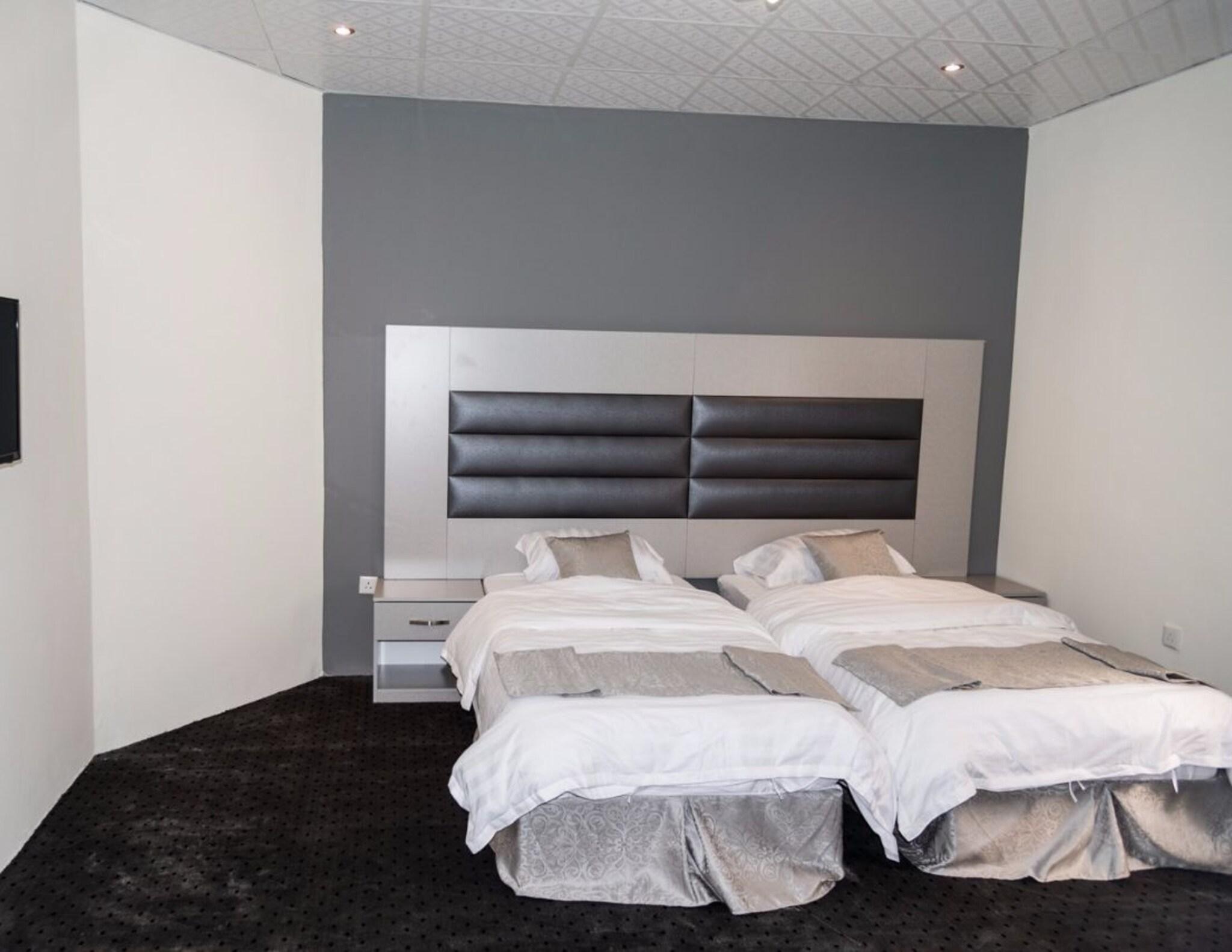 Double Classic King Bed