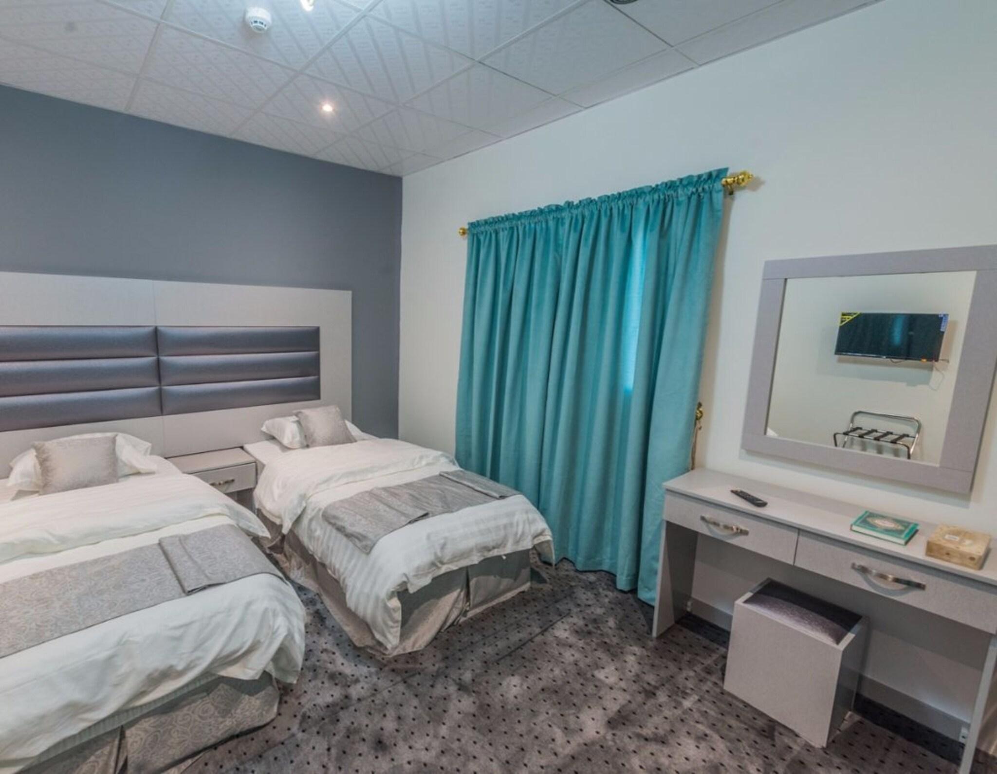 Double Classic King Bed