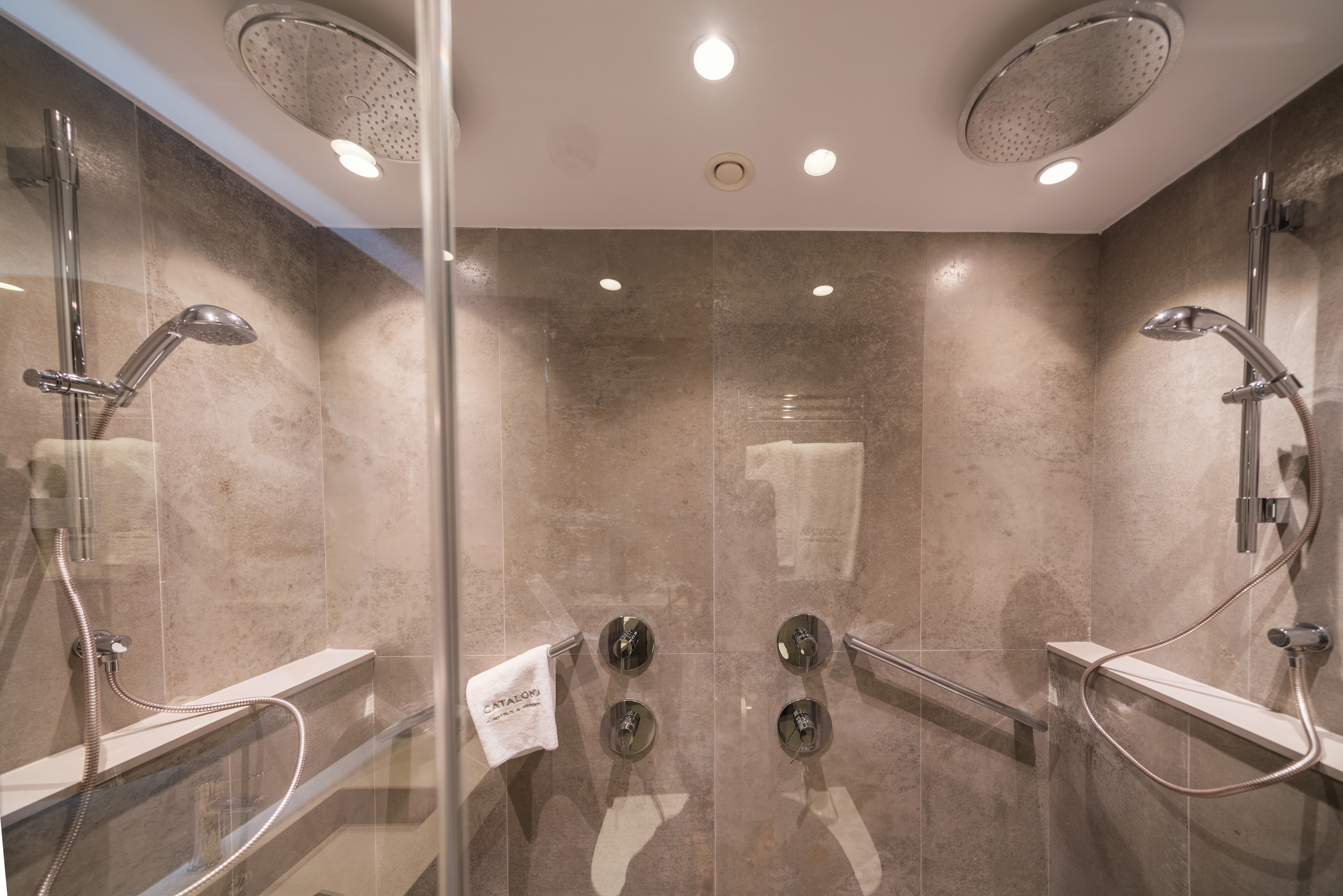 Junior Suite Capacity 1